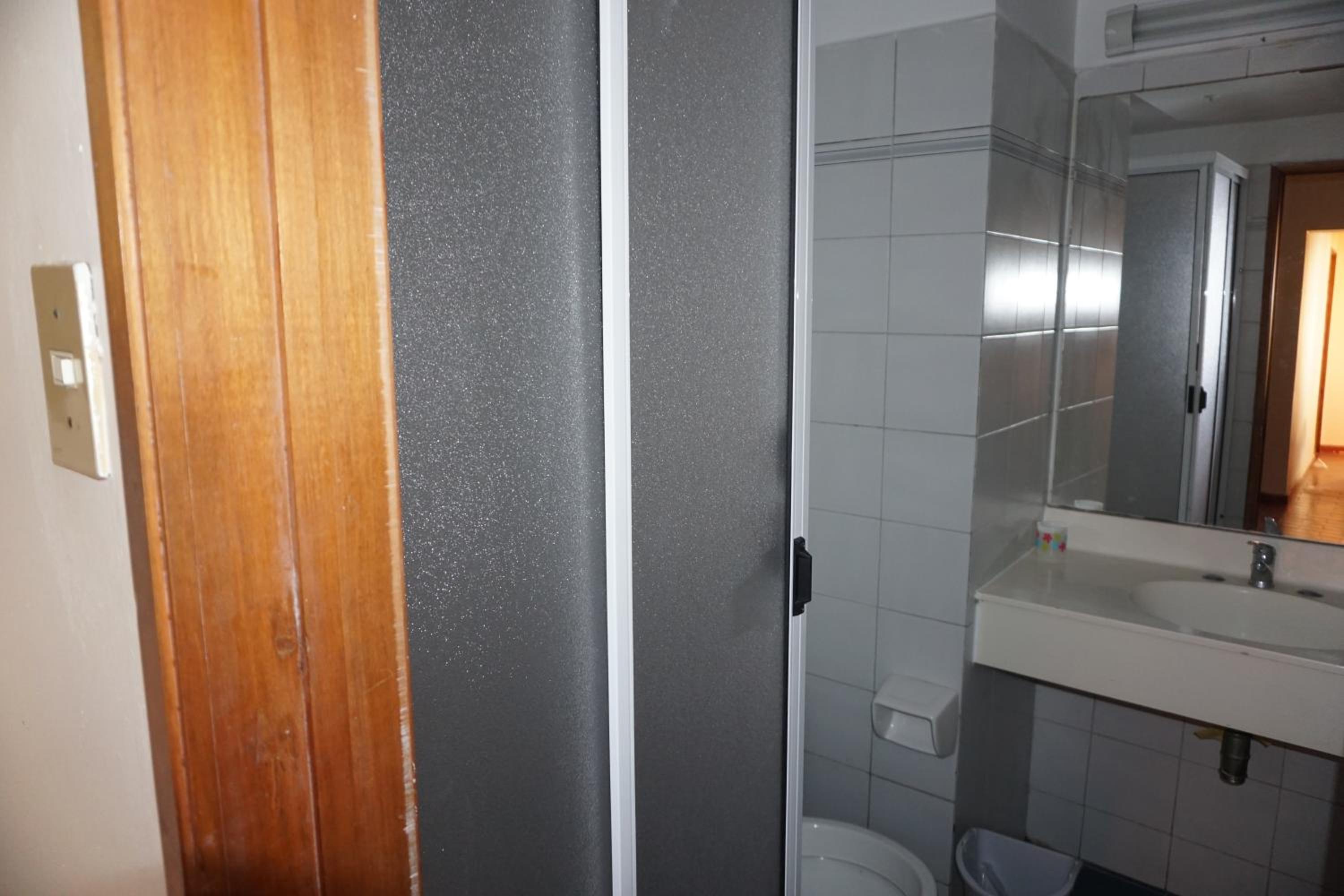Photo 34