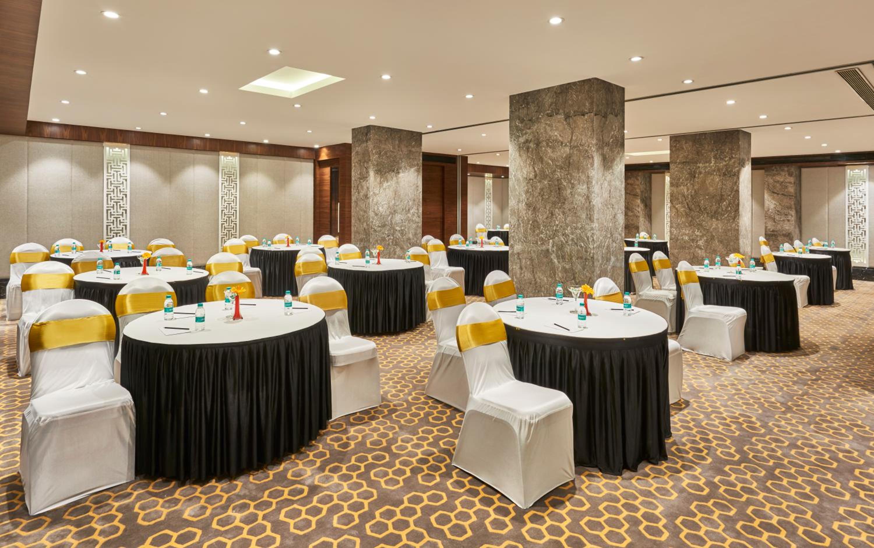 Hotel Bawa International Mumbai Airport