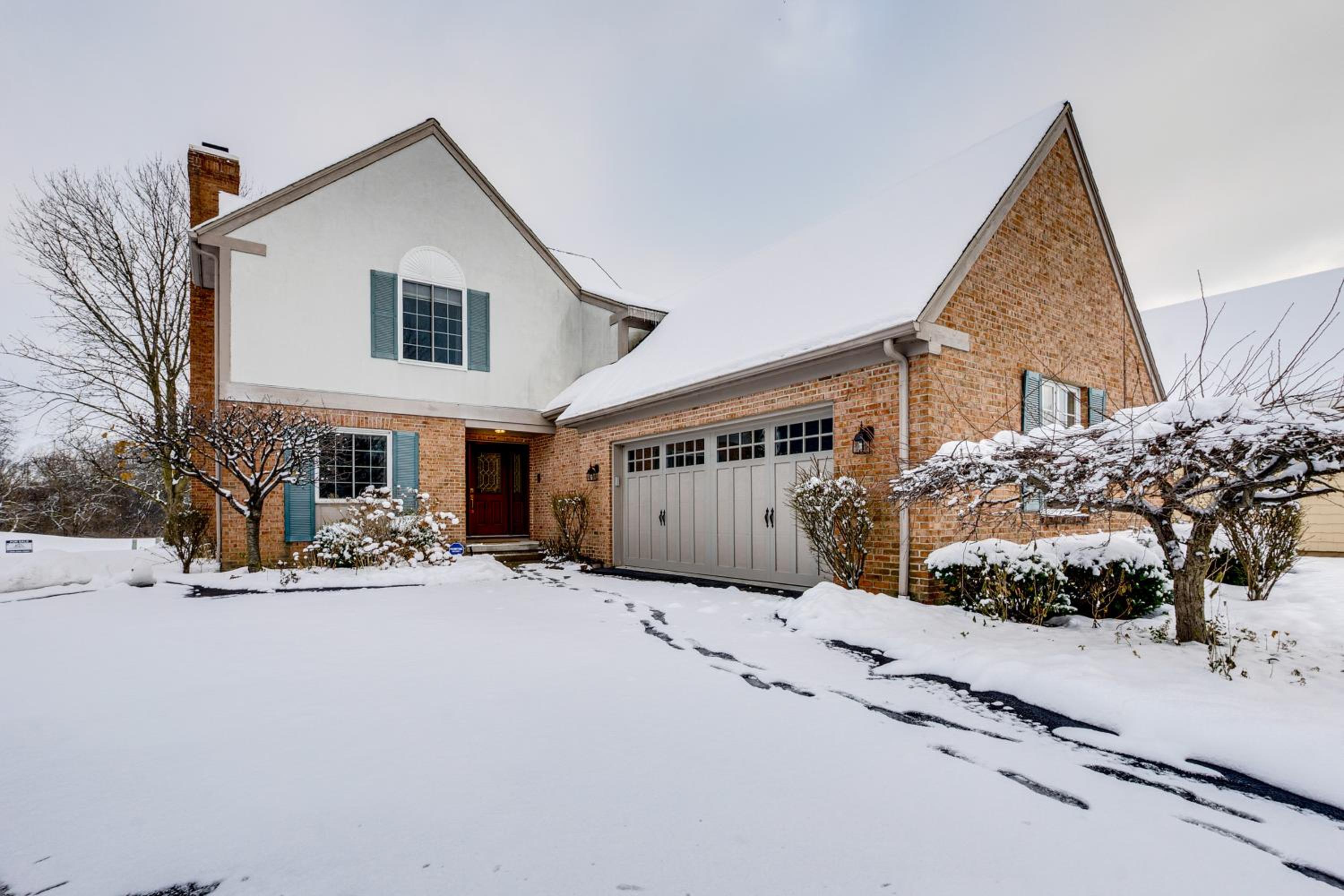 7 Mi to Dtwn Toledo Spacious Family Home!