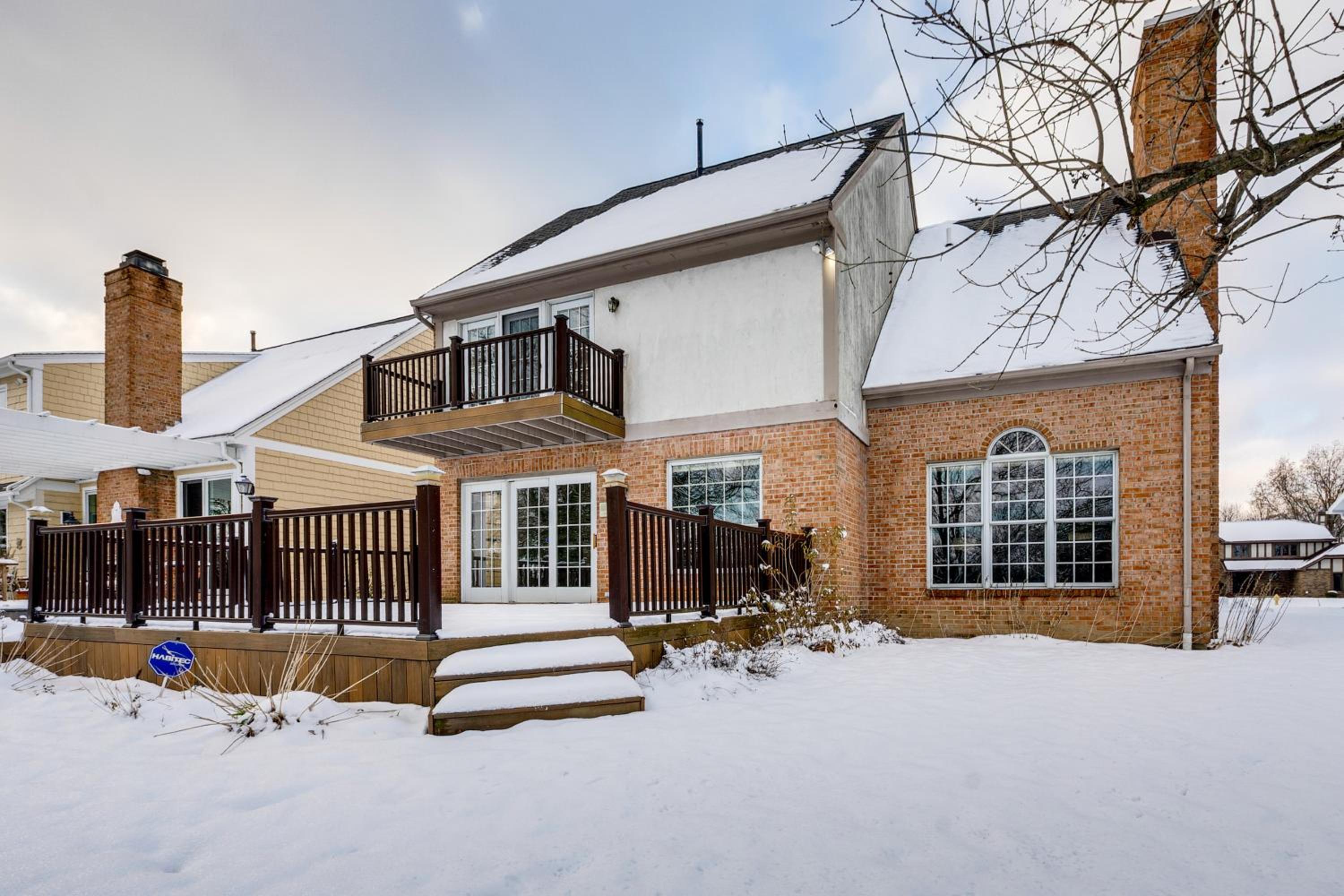 7 Mi to Dtwn Toledo Spacious Family Home!