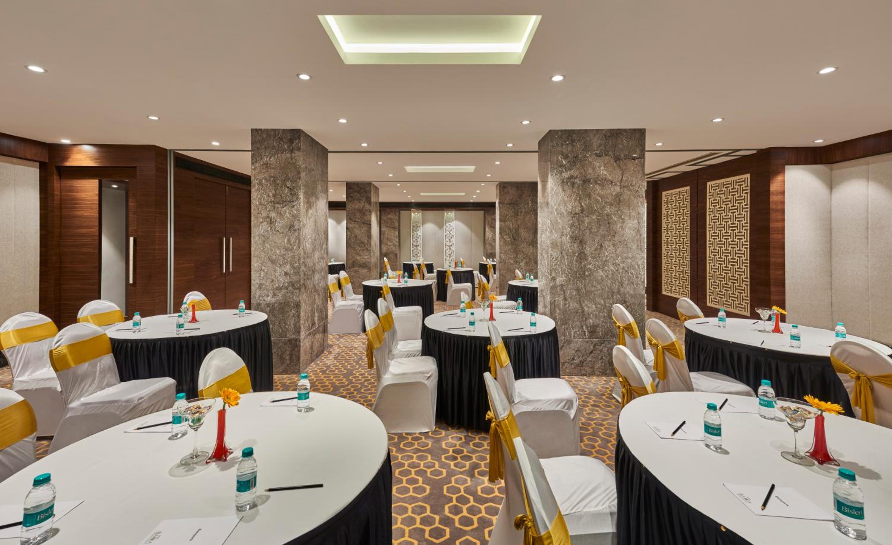 Hotel Bawa International Mumbai Airport