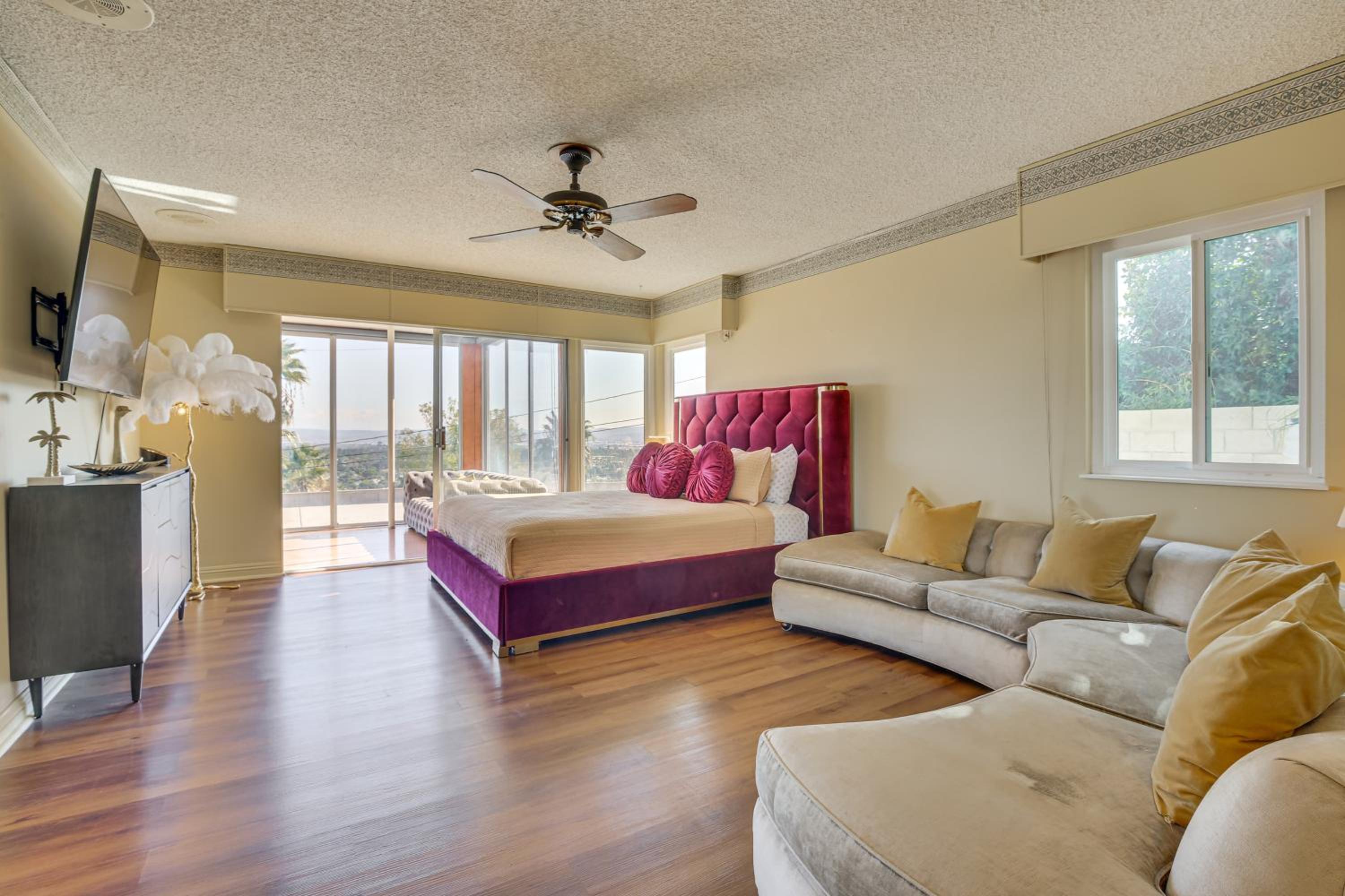 Stunning MCM Escape with Mtn Views in San Bernardino