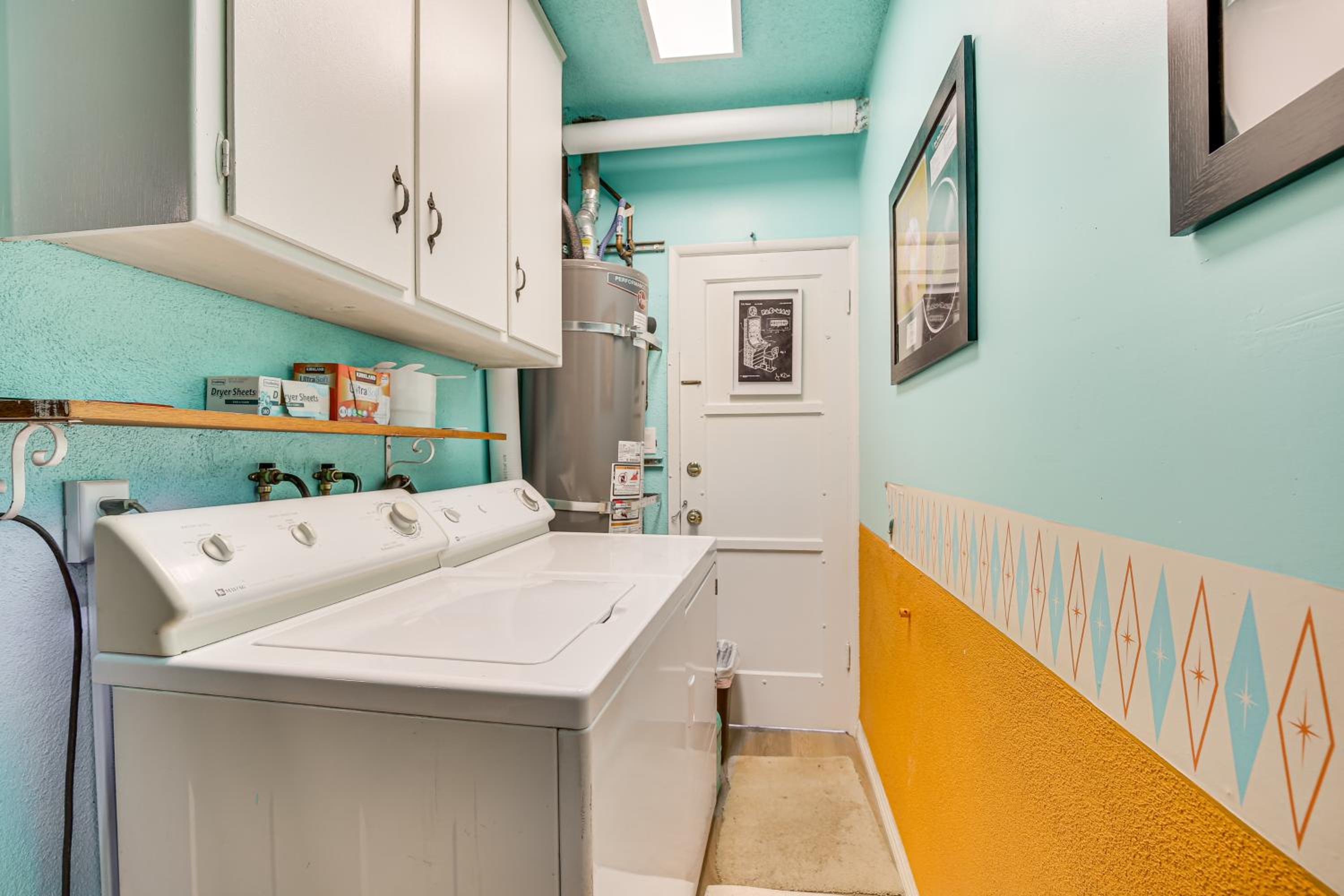 Stunning MCM Escape with Mtn Views in San Bernardino