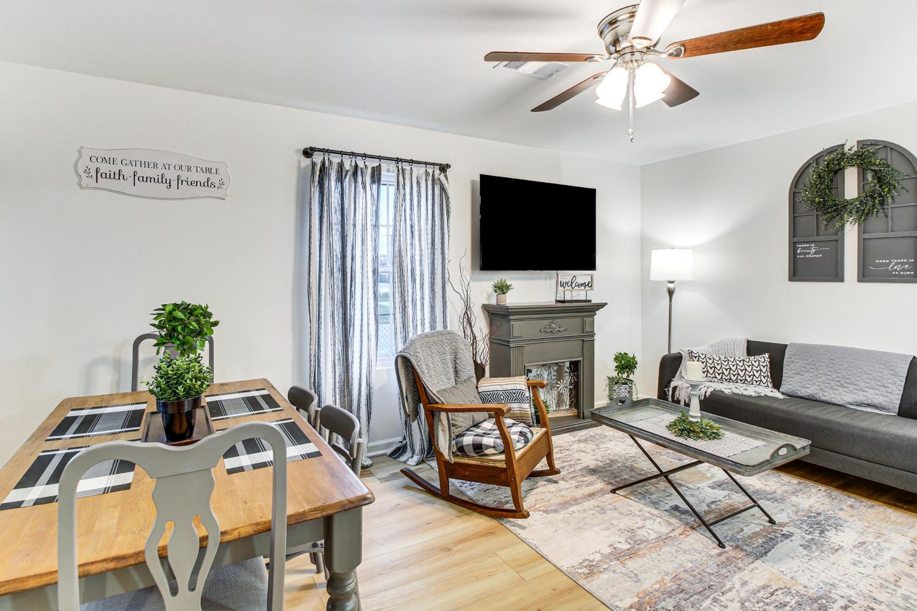 1 Mi to Lake Hamilton! Newly Remodeled Family Home