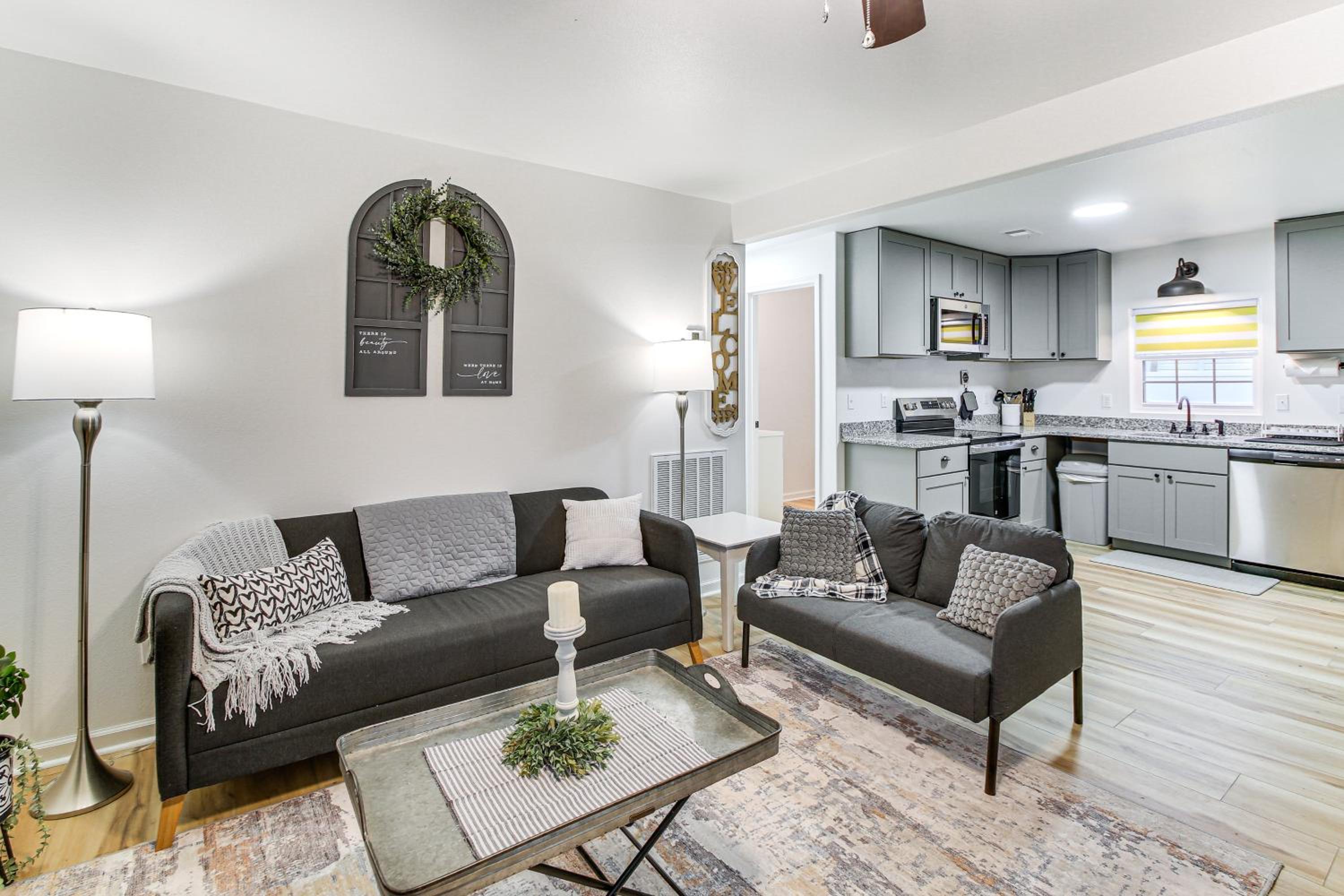 1 Mi to Lake Hamilton! Newly Remodeled Family Home