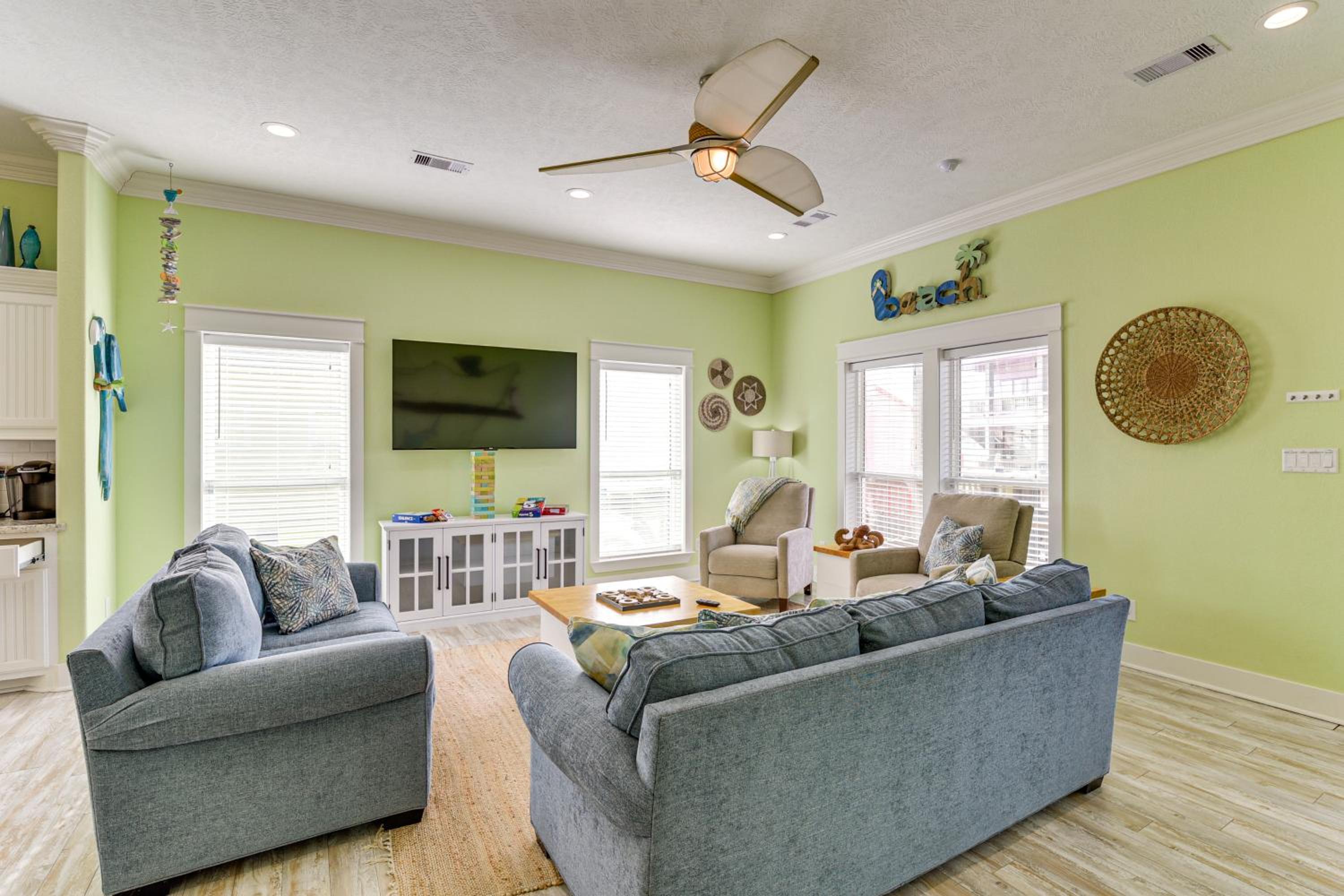 Steps to Shore! Just Beachy Home with Deck and Views