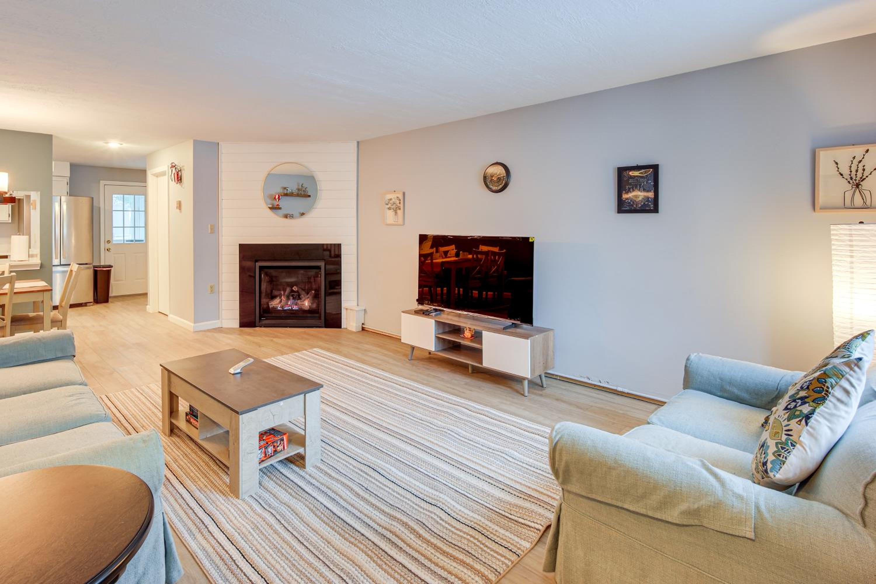 5 Mi to Loon Mountain Resort! Family Townhome