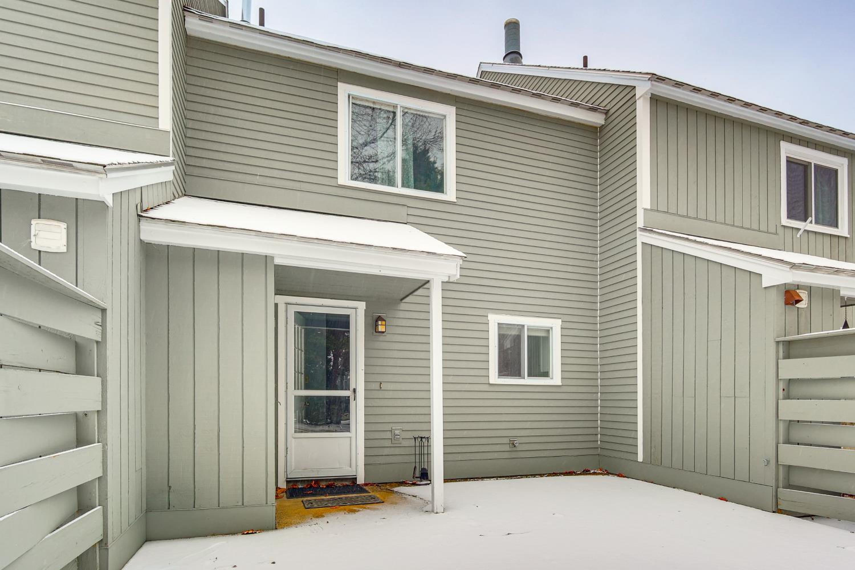 5 Mi to Loon Mountain Resort! Family Townhome