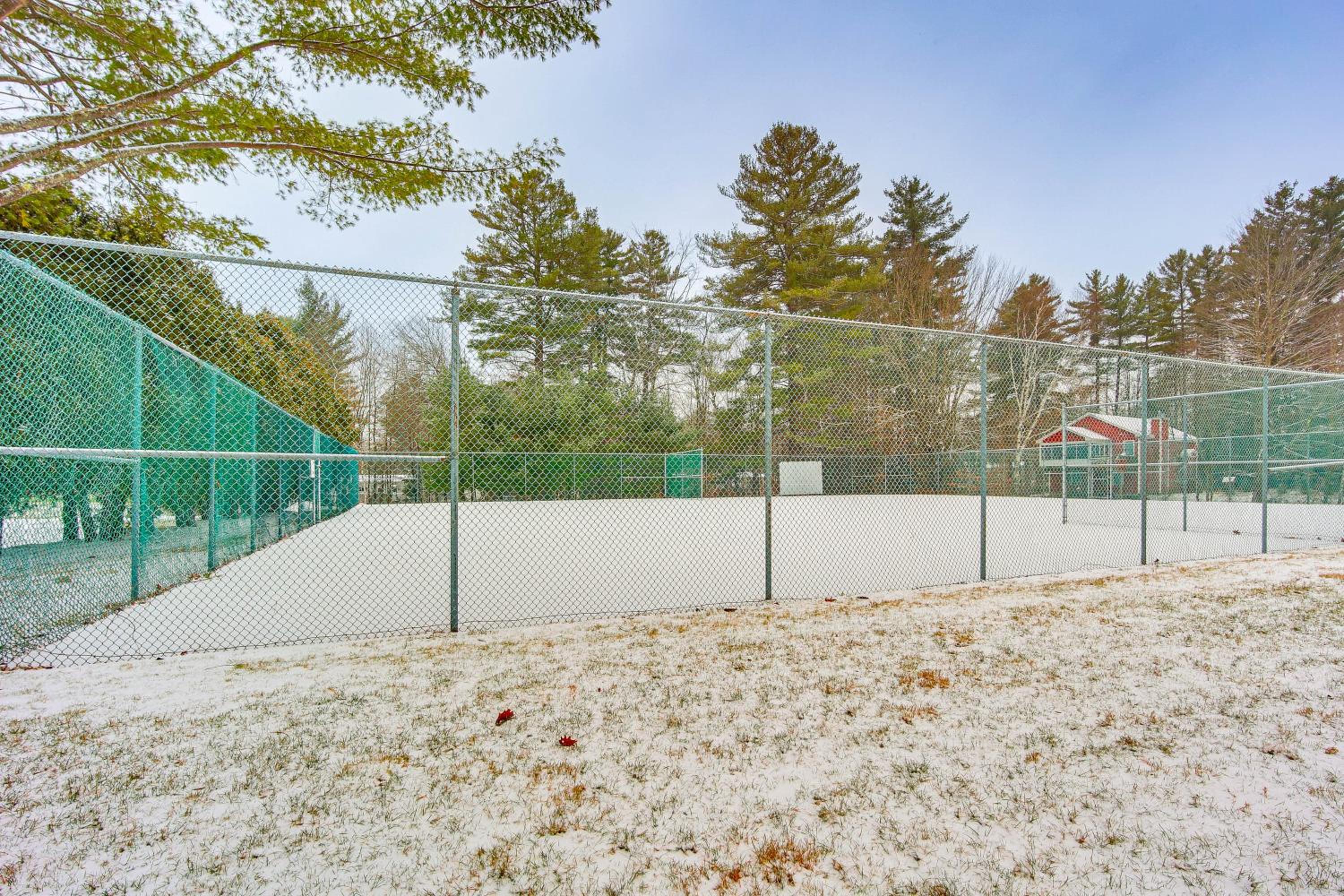 5 Mi to Loon Mountain Resort! Family Townhome