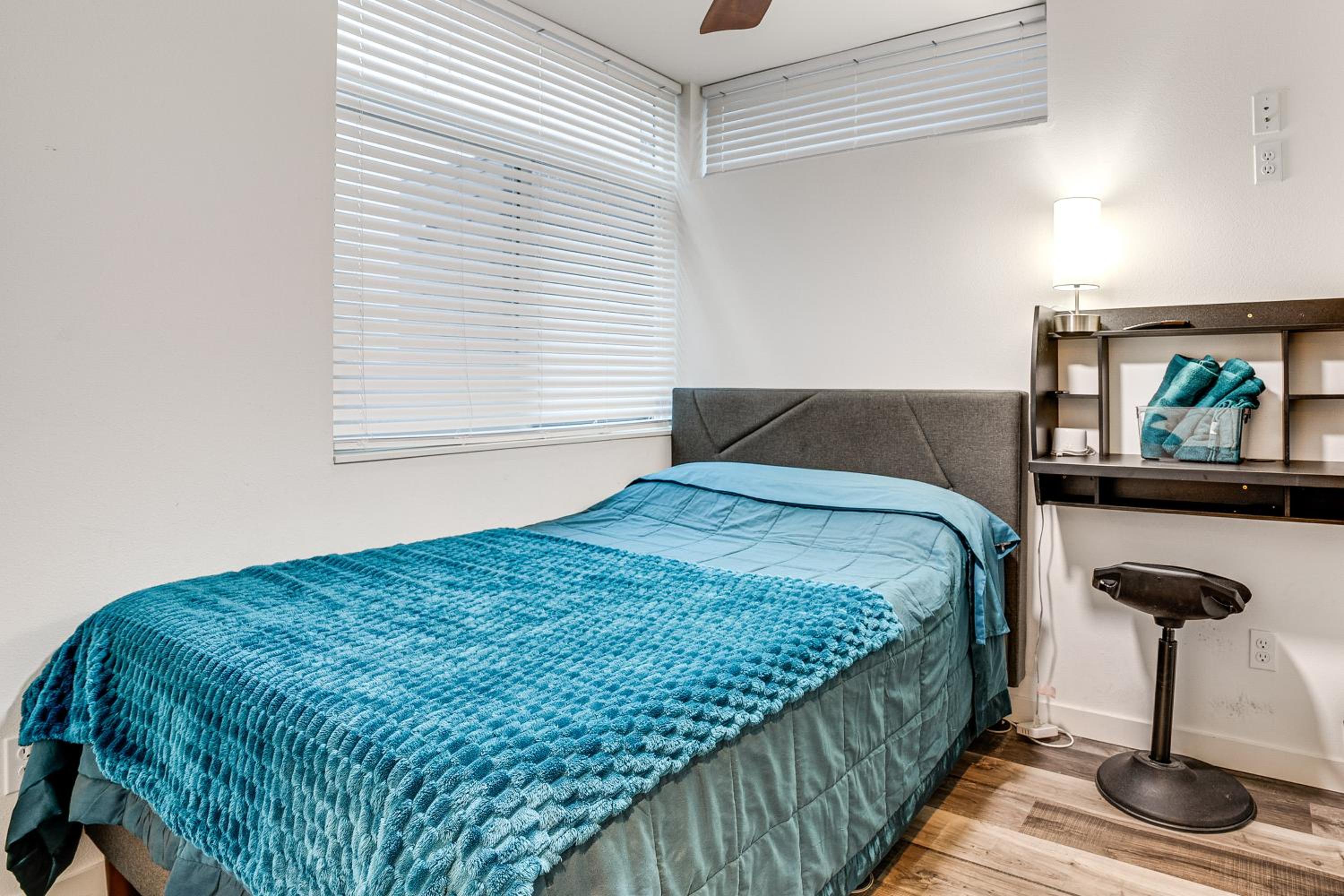 Walk to Seattle University Centrally Located Gem