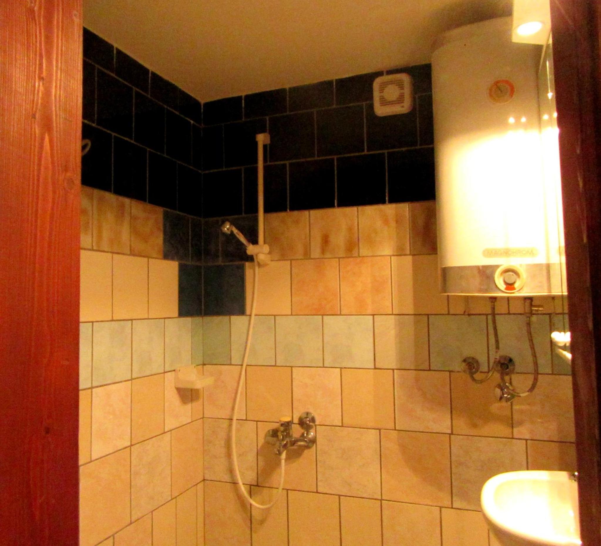 Photo 46