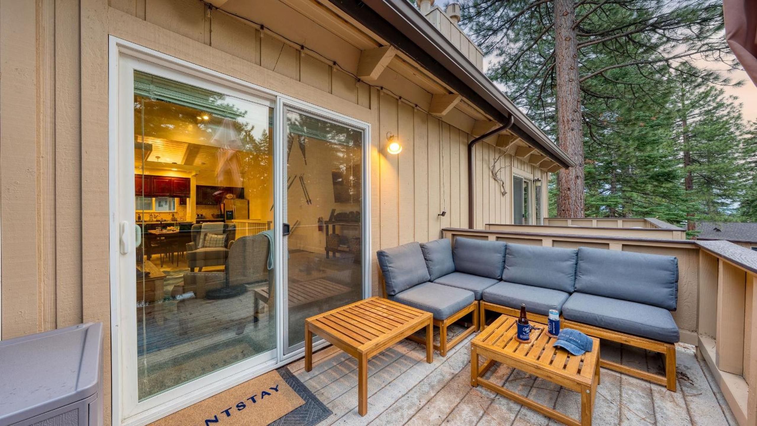 2 Homes Near Lake Tahoe Diamond Peak Mt. Rose Skiing Tahoe Dreamin Sky Way by AvantStay