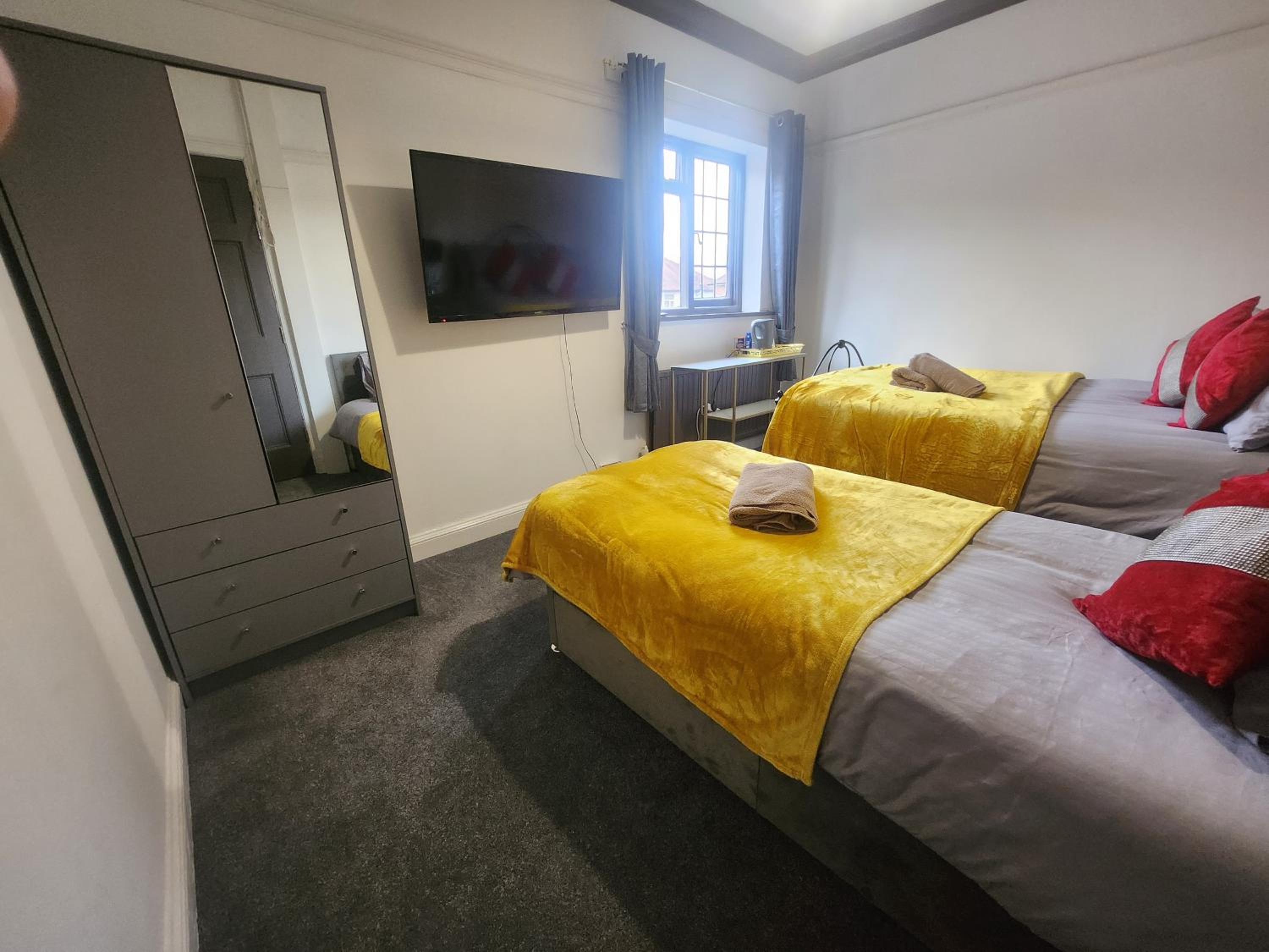 Luxury Cottage Stay Rooms Free Wifi Old Trafford Manchester