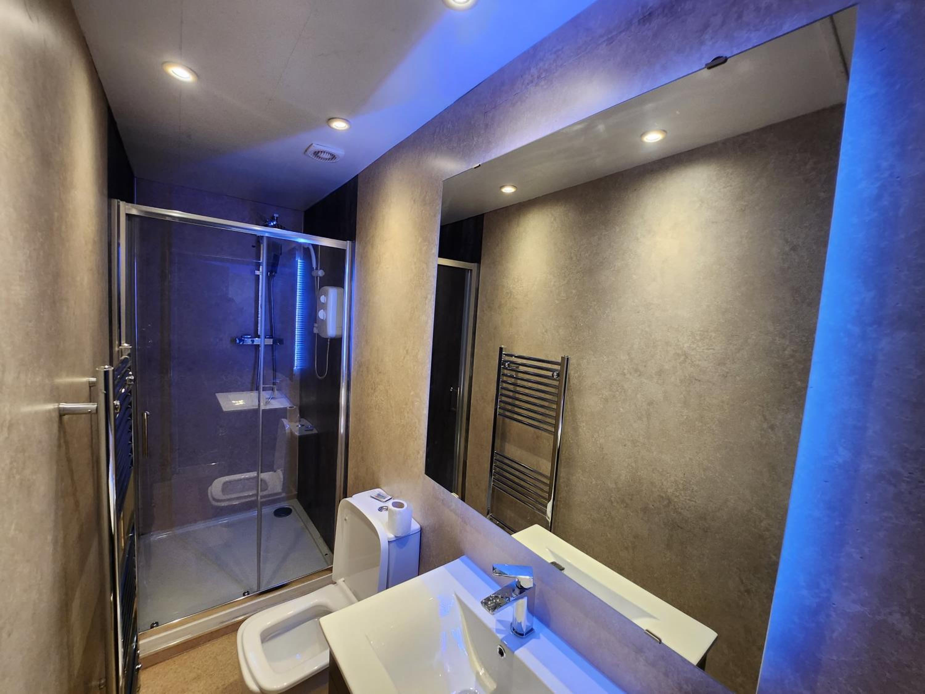 Luxury Cottage Stay Rooms Free Wifi Old Trafford Manchester