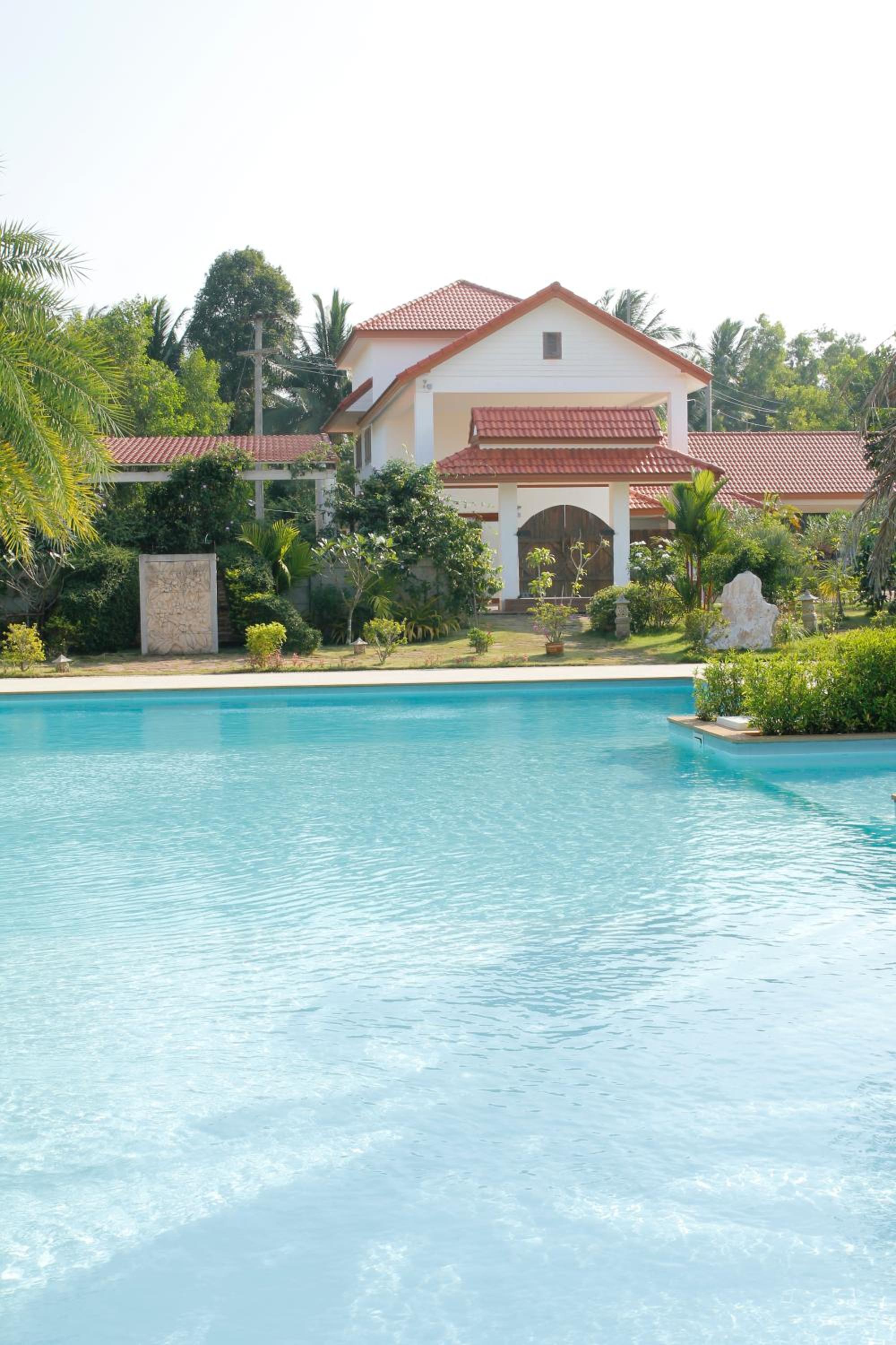 Armonia Village Resort and Spa