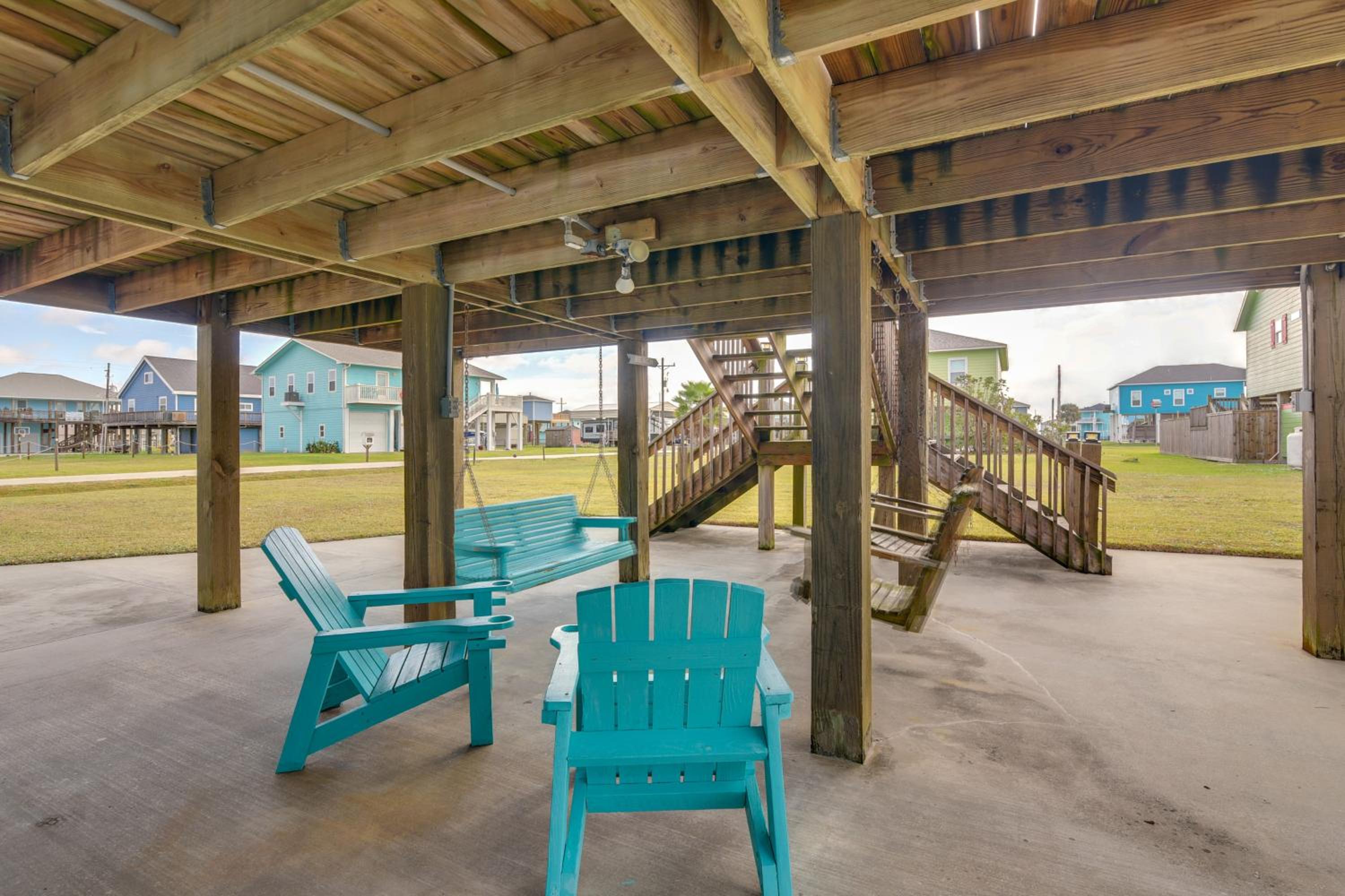 Steps to Sea! Crystal Beach Home with Furnished Deck
