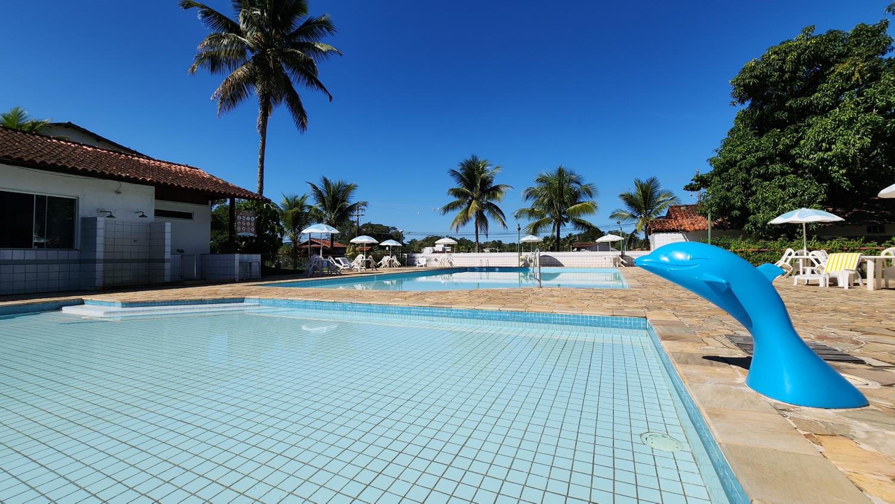 Duplex com Hidro em Condomínio Luxo com 3 Praias