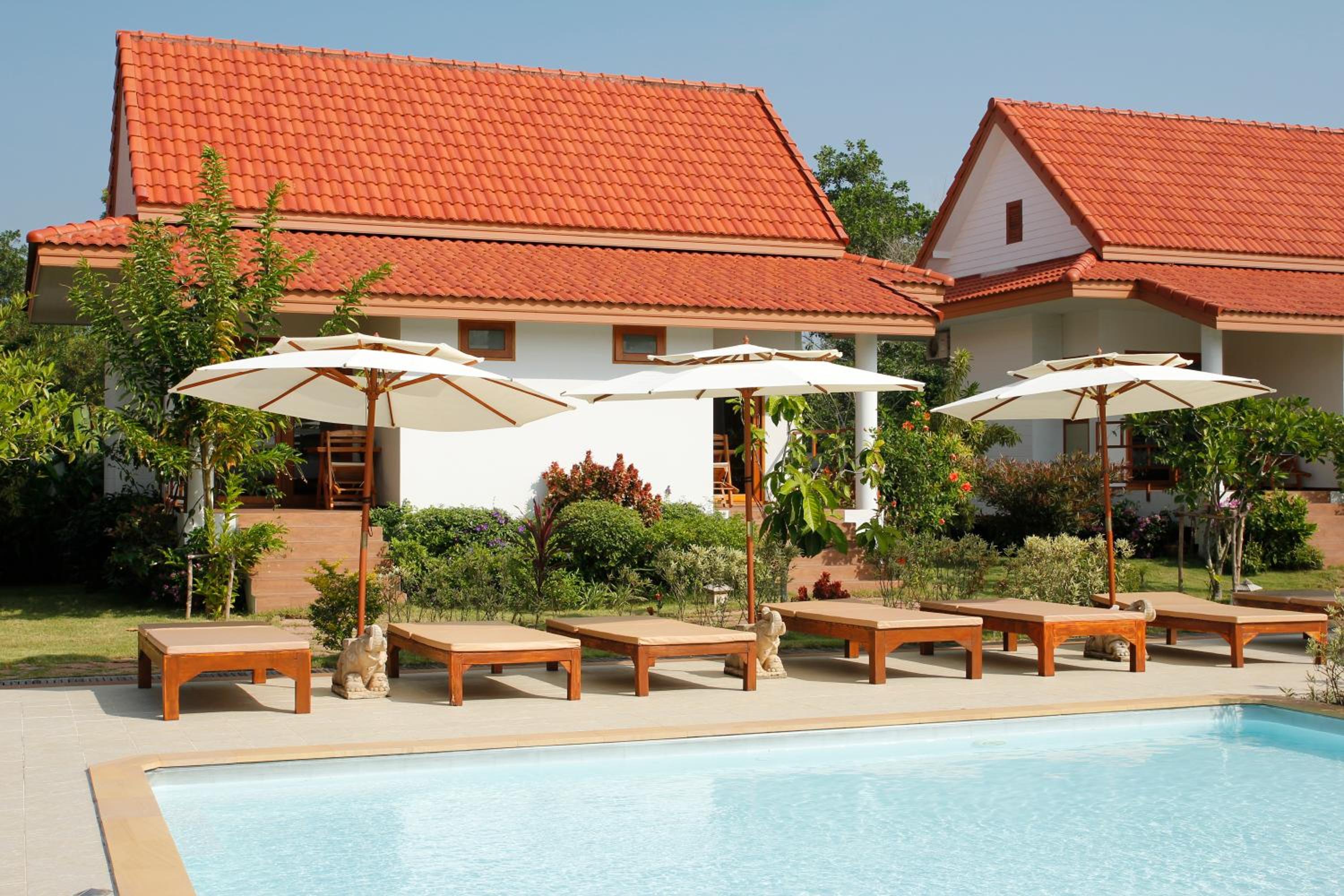 Armonia Village Resort and Spa