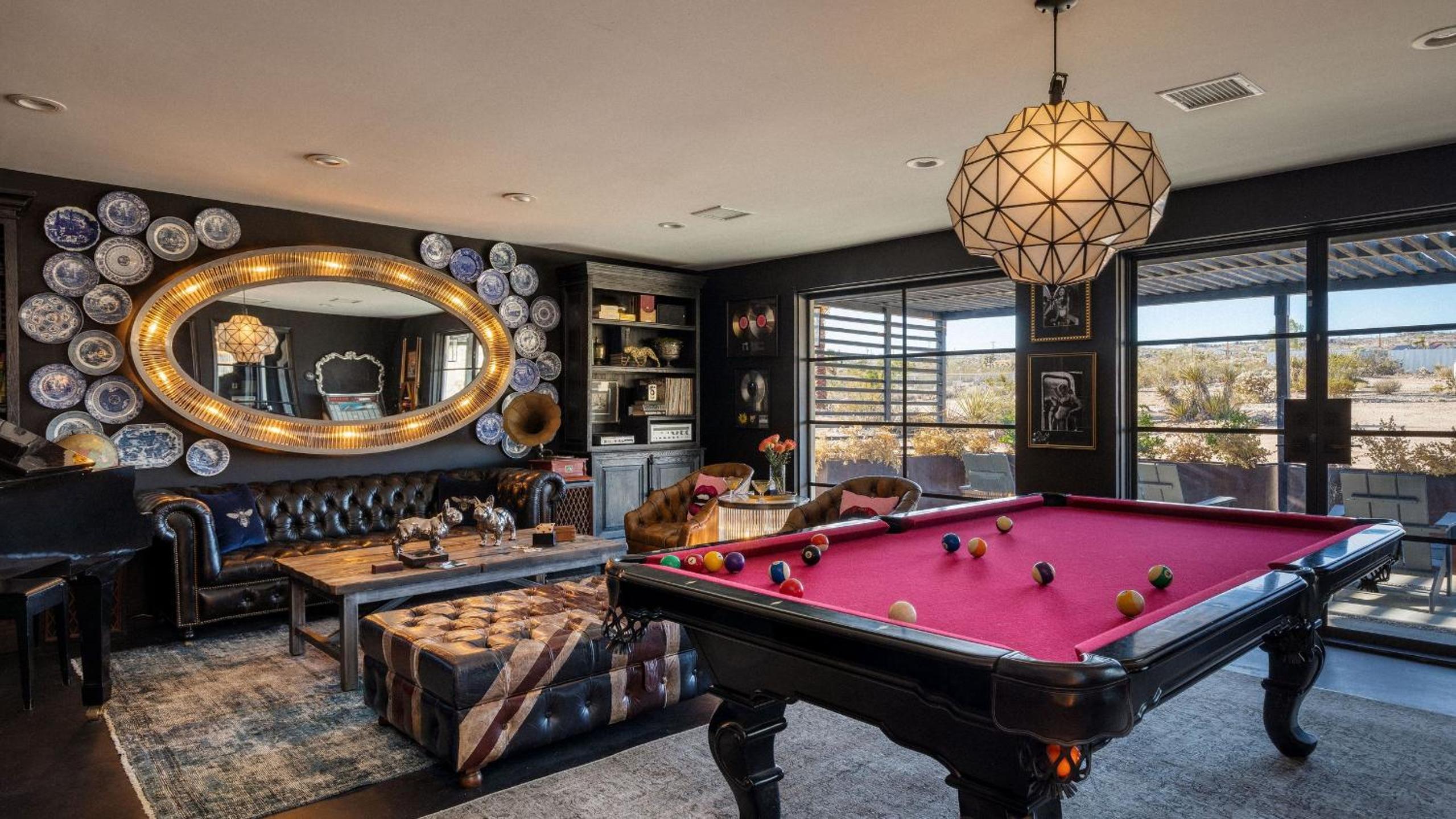 Iconic 6BR Desert Retreat w Pool Pickleball Fire Pit Joshua Tree Mansion by AvantStay