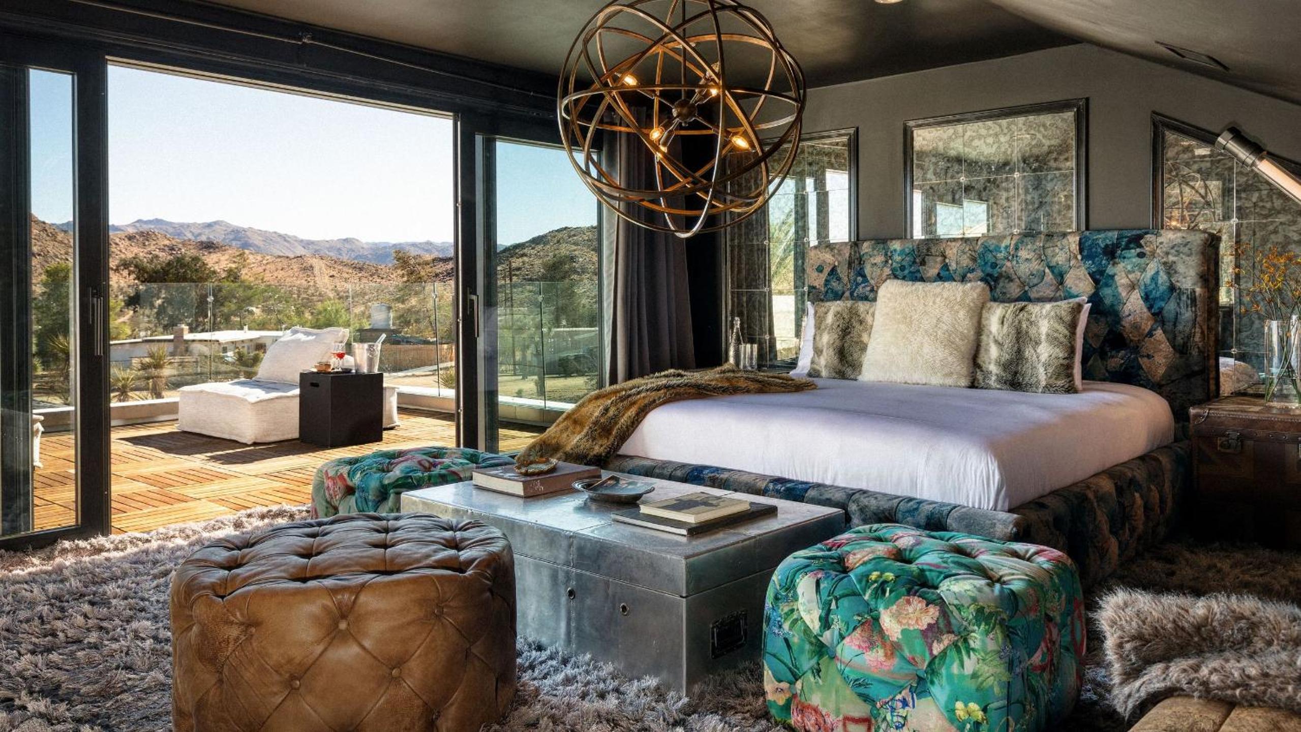 Iconic 6BR Desert Retreat w Pool Pickleball Fire Pit Joshua Tree Mansion by AvantStay