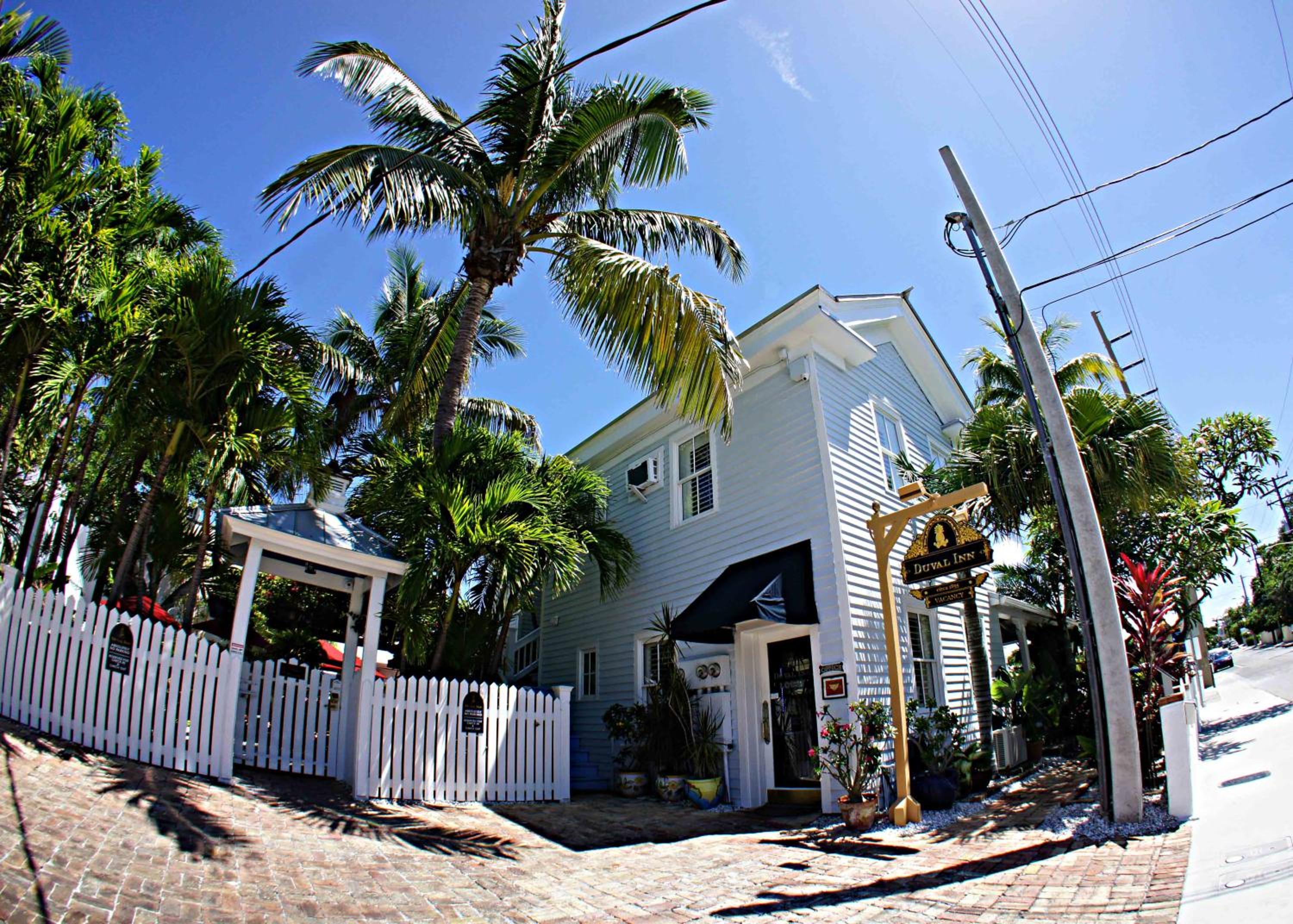 Duval Inn - Key West
