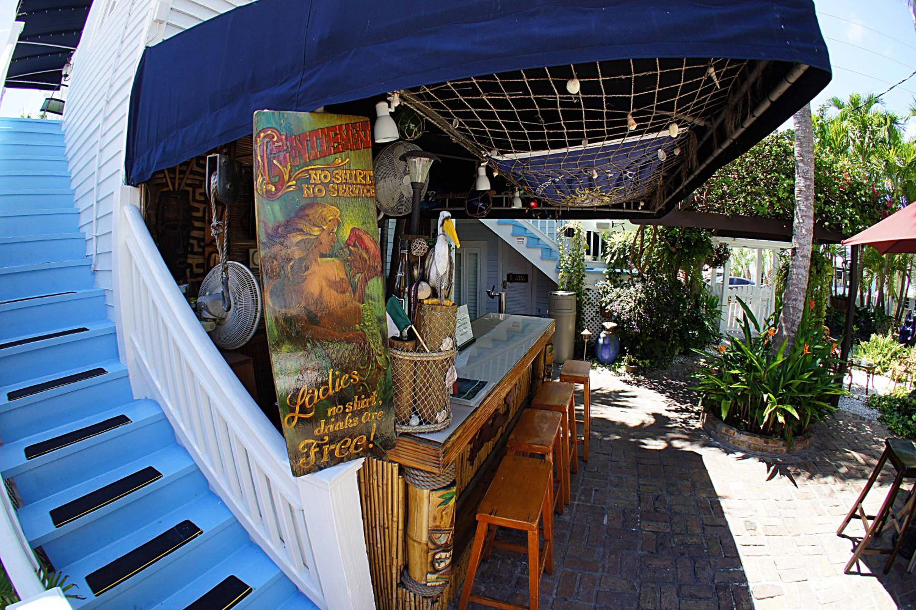 Duval Inn - Key West