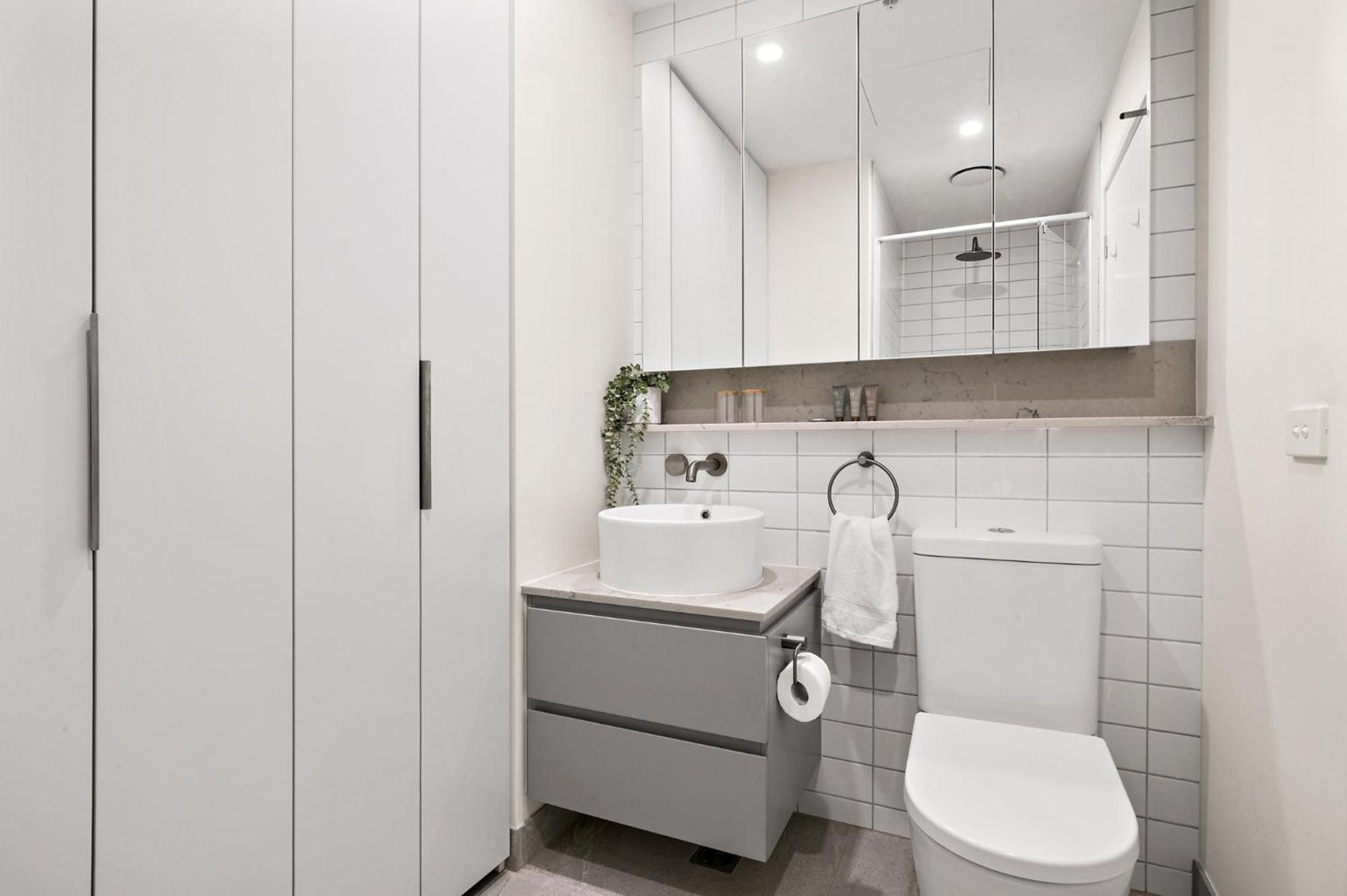 Heidelberg 2BR & Parking Near Austin Hospital