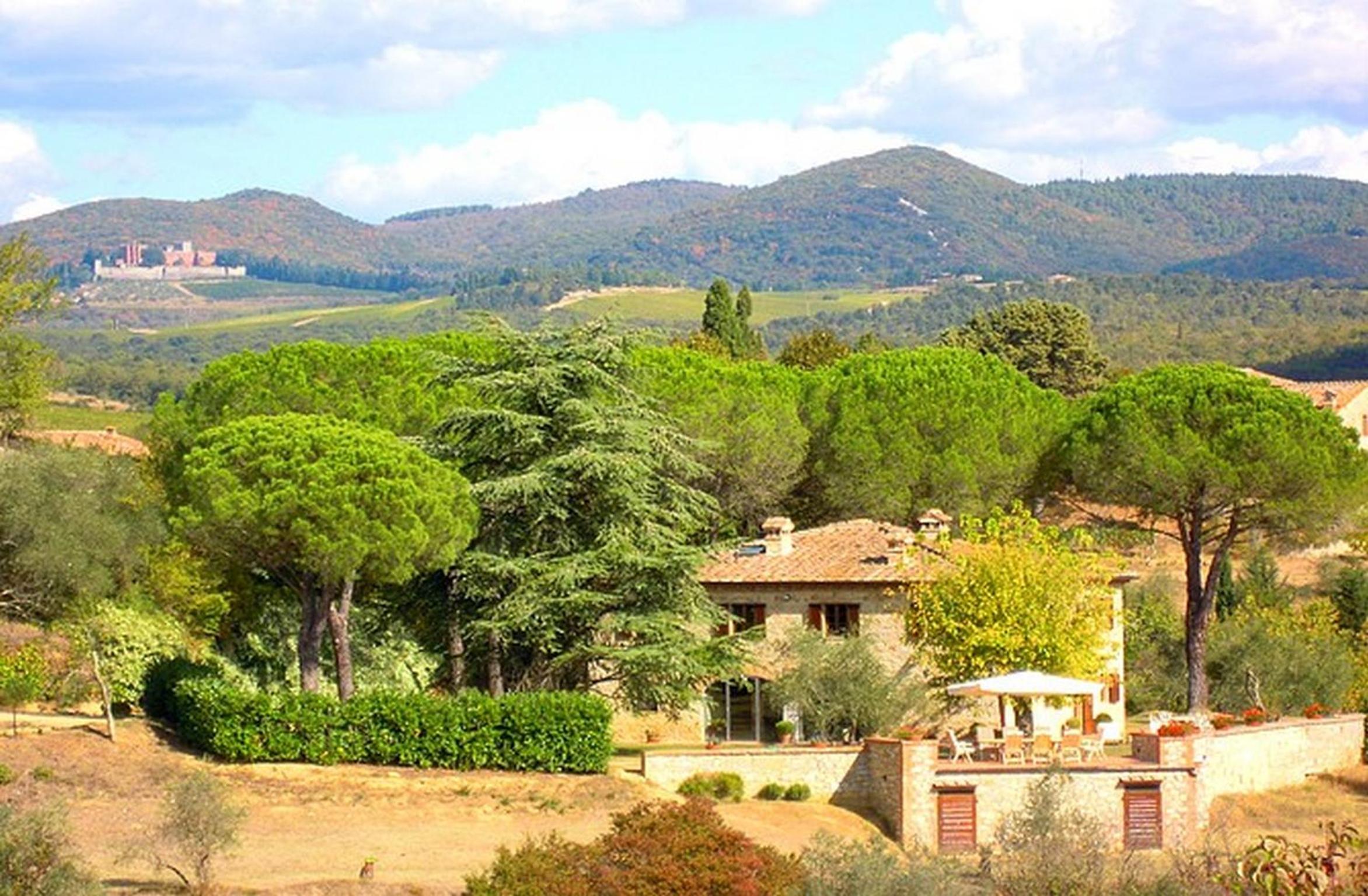 Podere Lucignano Secondo Agriturismo