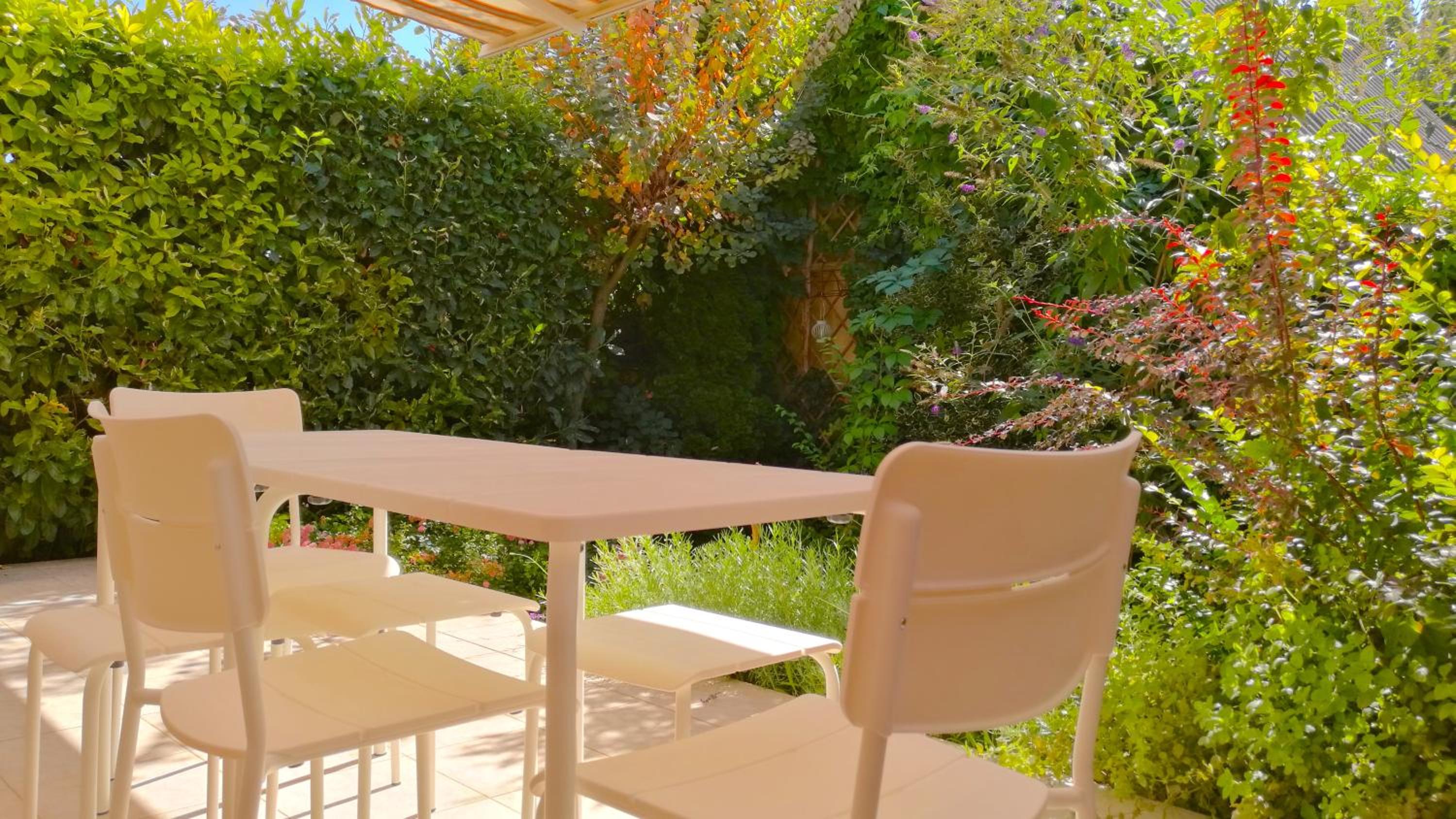 Aurora Premium Home