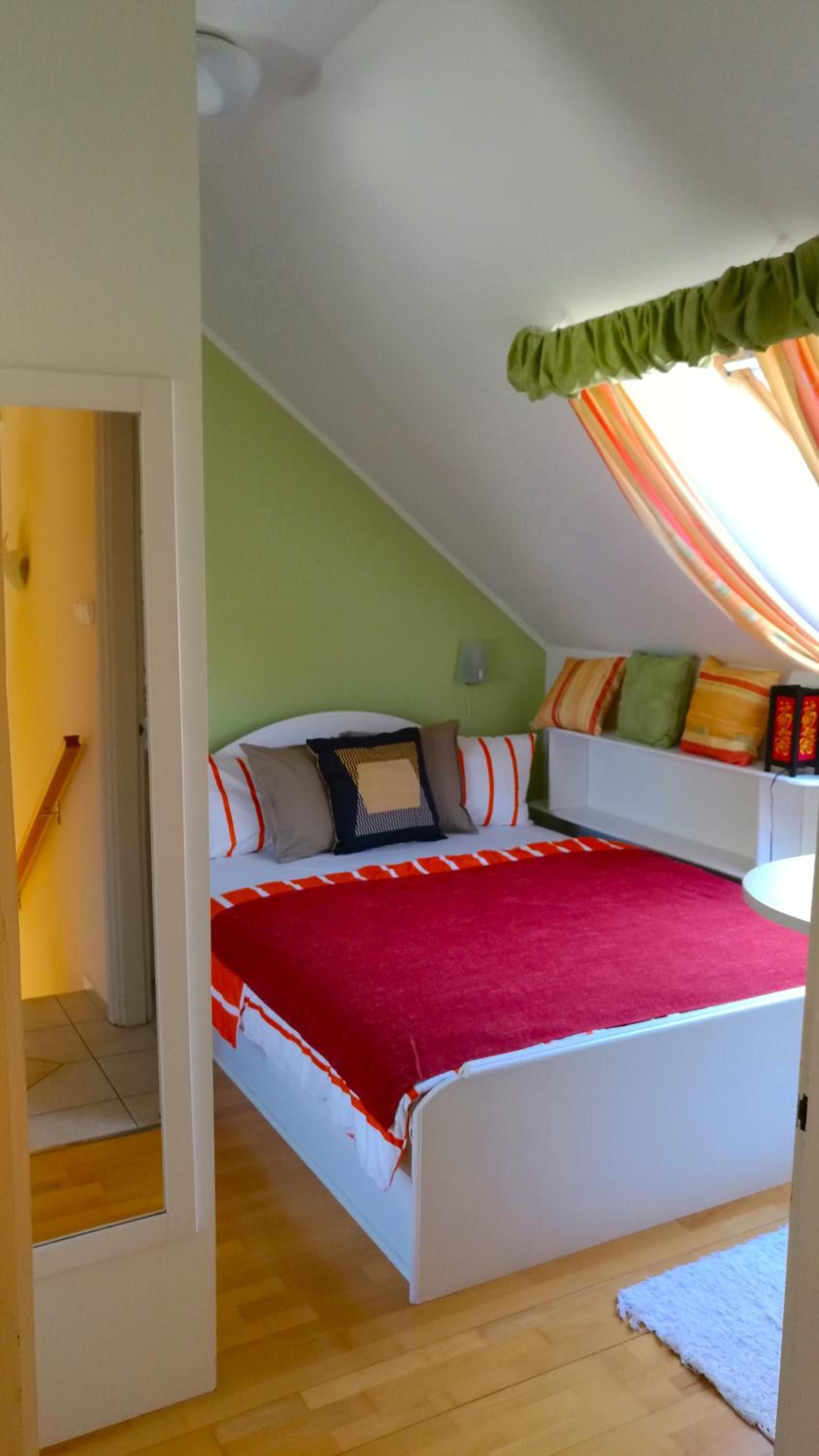 Aurora Premium Home