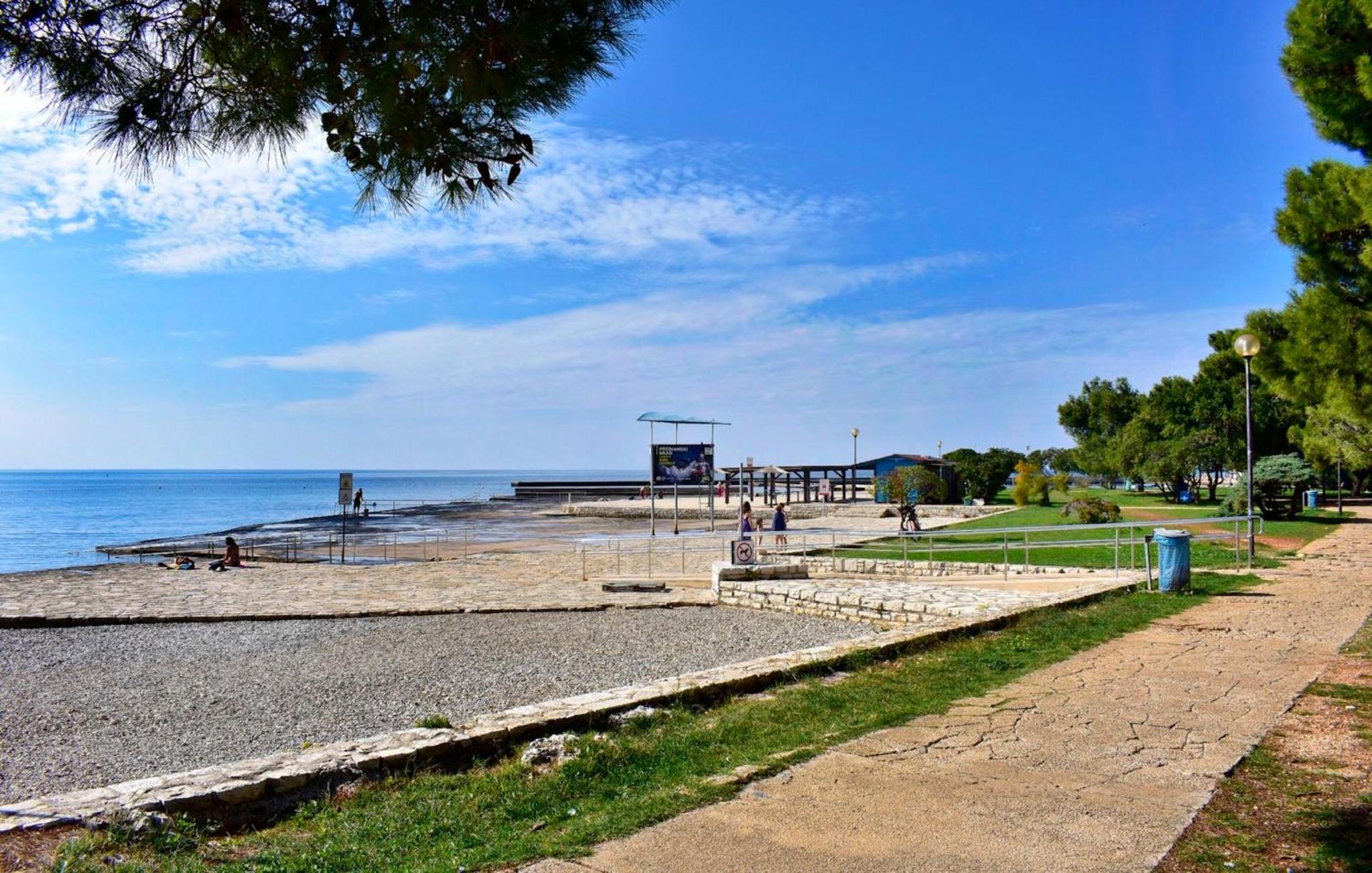 Holiday home with garden and BBQ in Umag