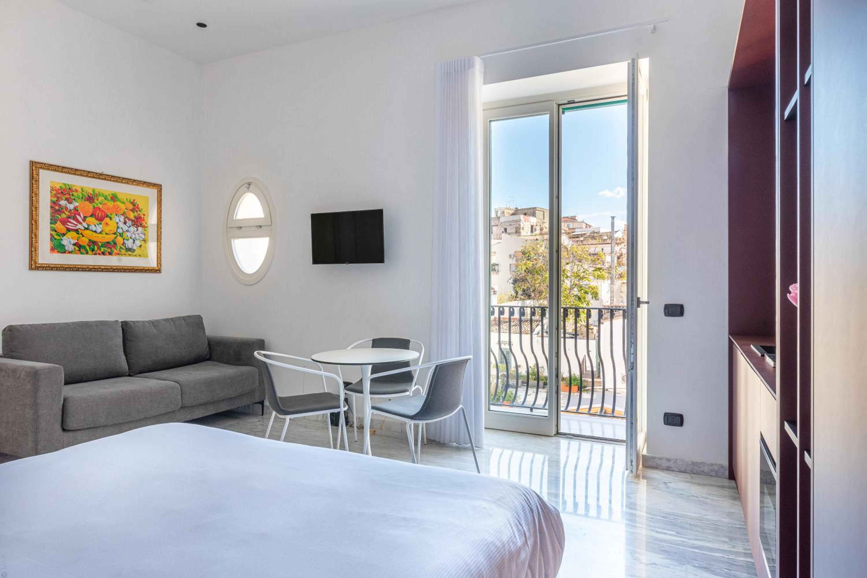 Palazzo Giglio Charme Suites by Wonderful Italy