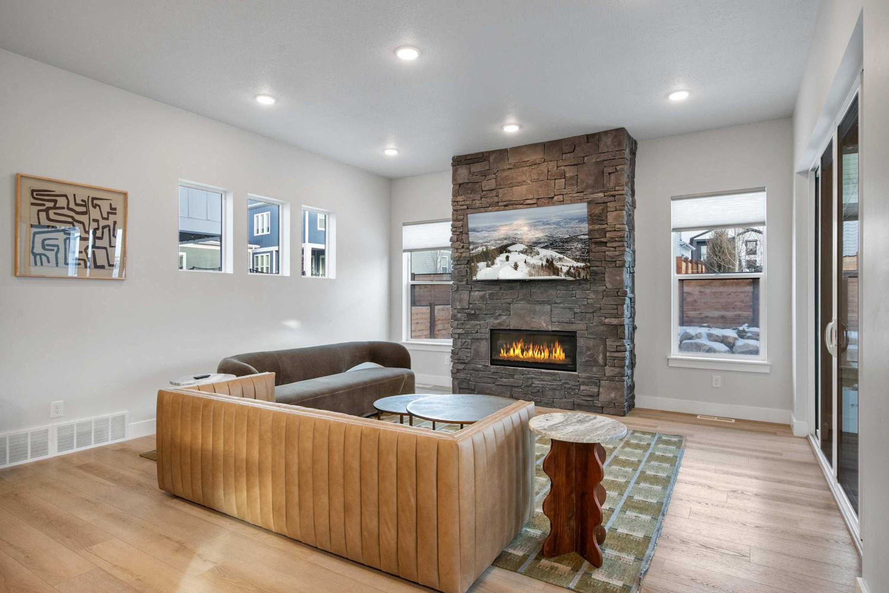 Ski Chalet Chic Retreat with Hot Tub
