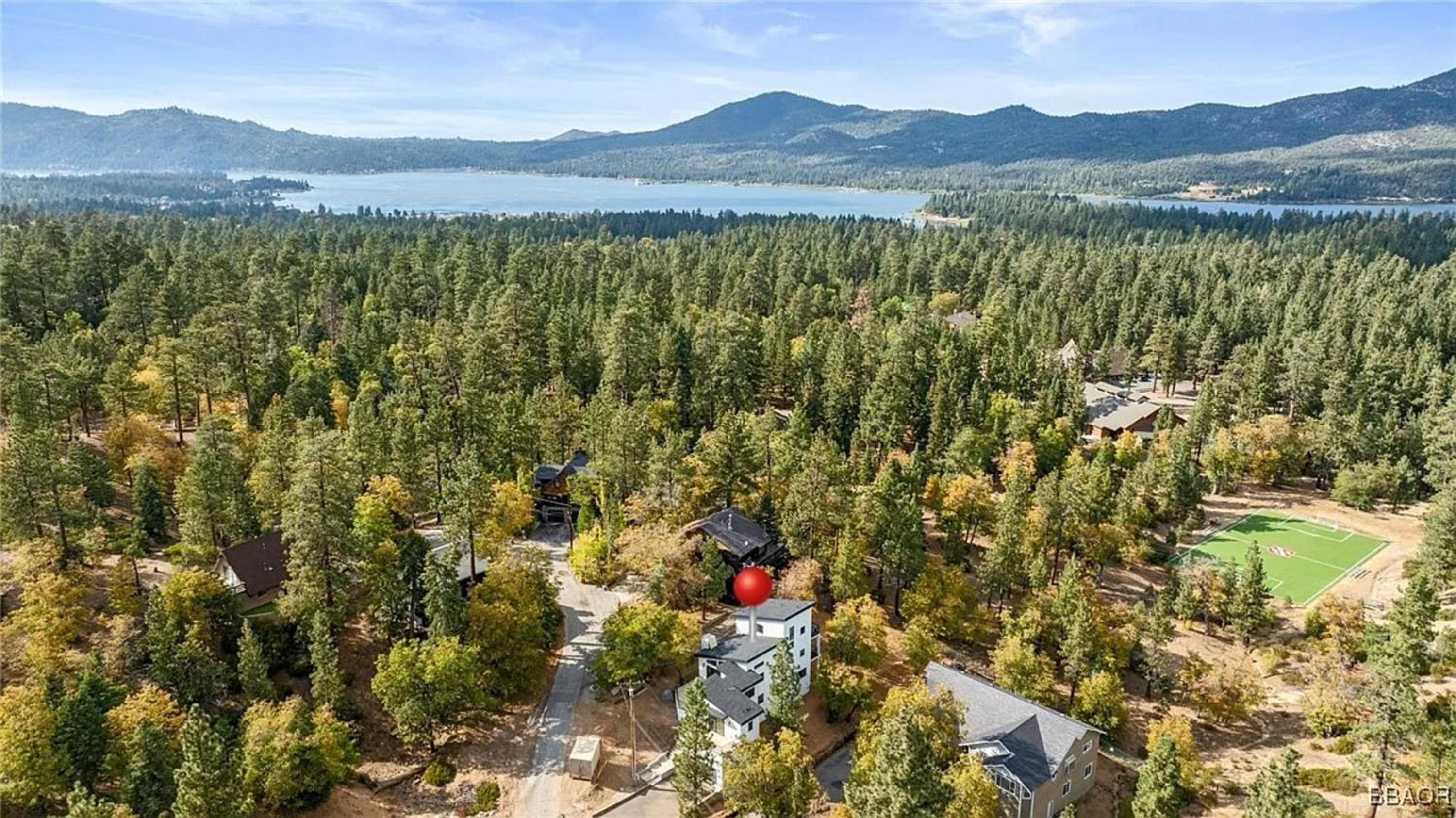 Skyline Summit Lodge