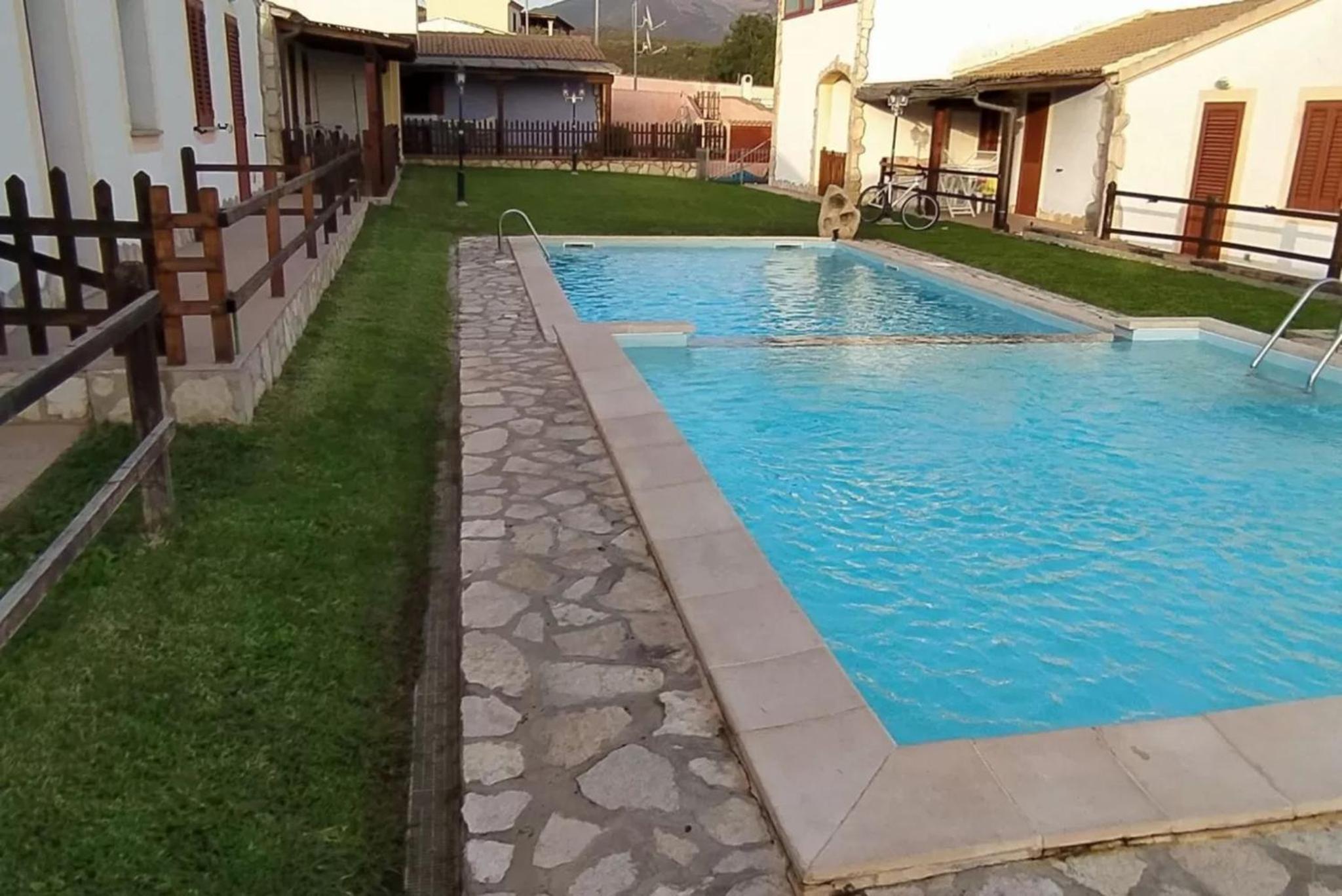 Comfy Sardinian retreat with pool access