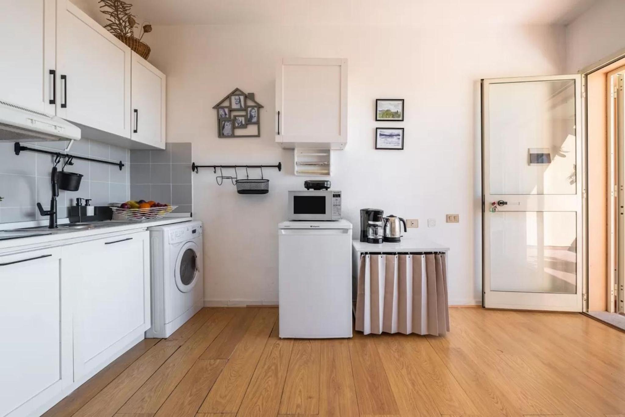 Modern apartment near Badesi beach