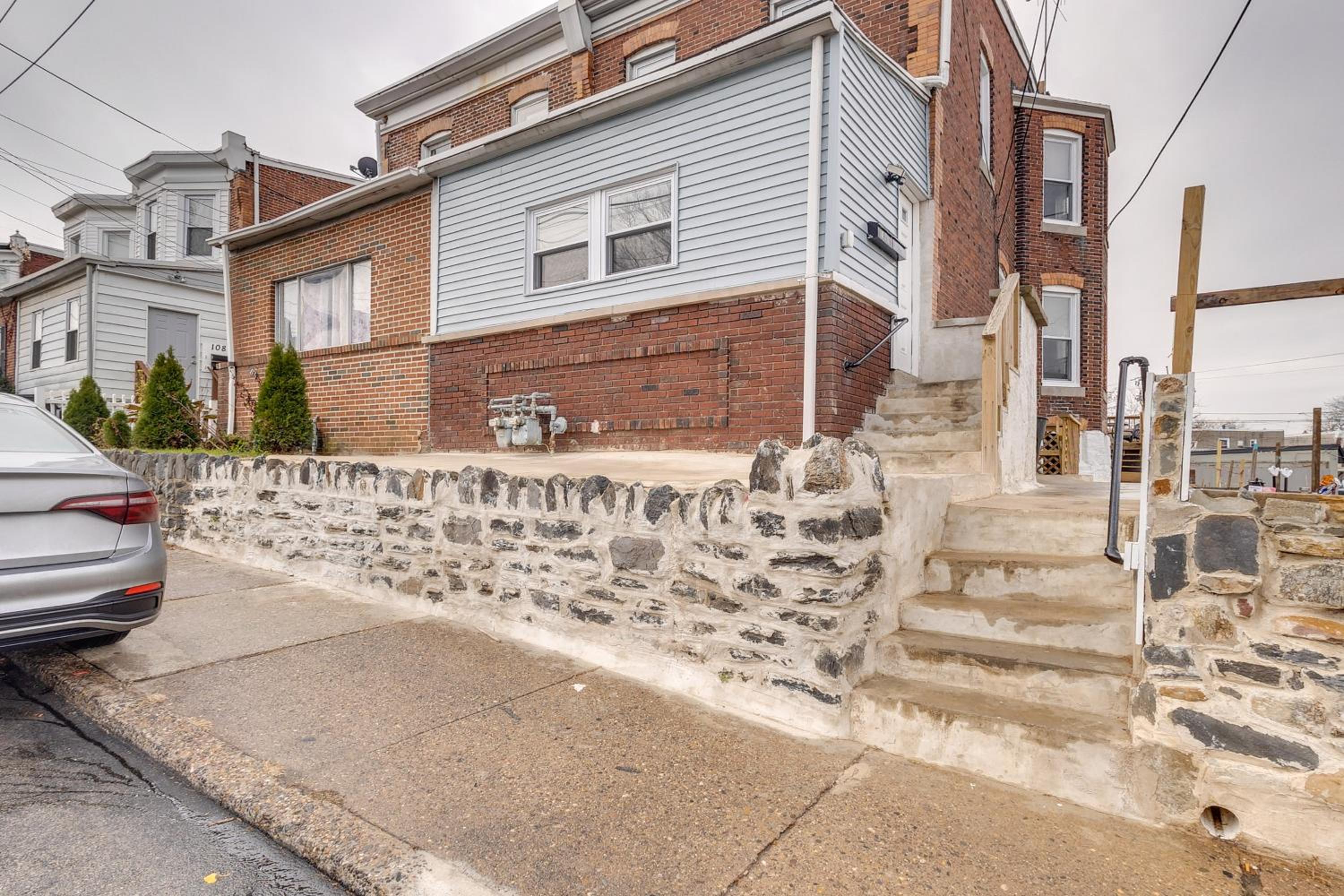 7 Mi to World Cup Matches! Charming Philly Apt