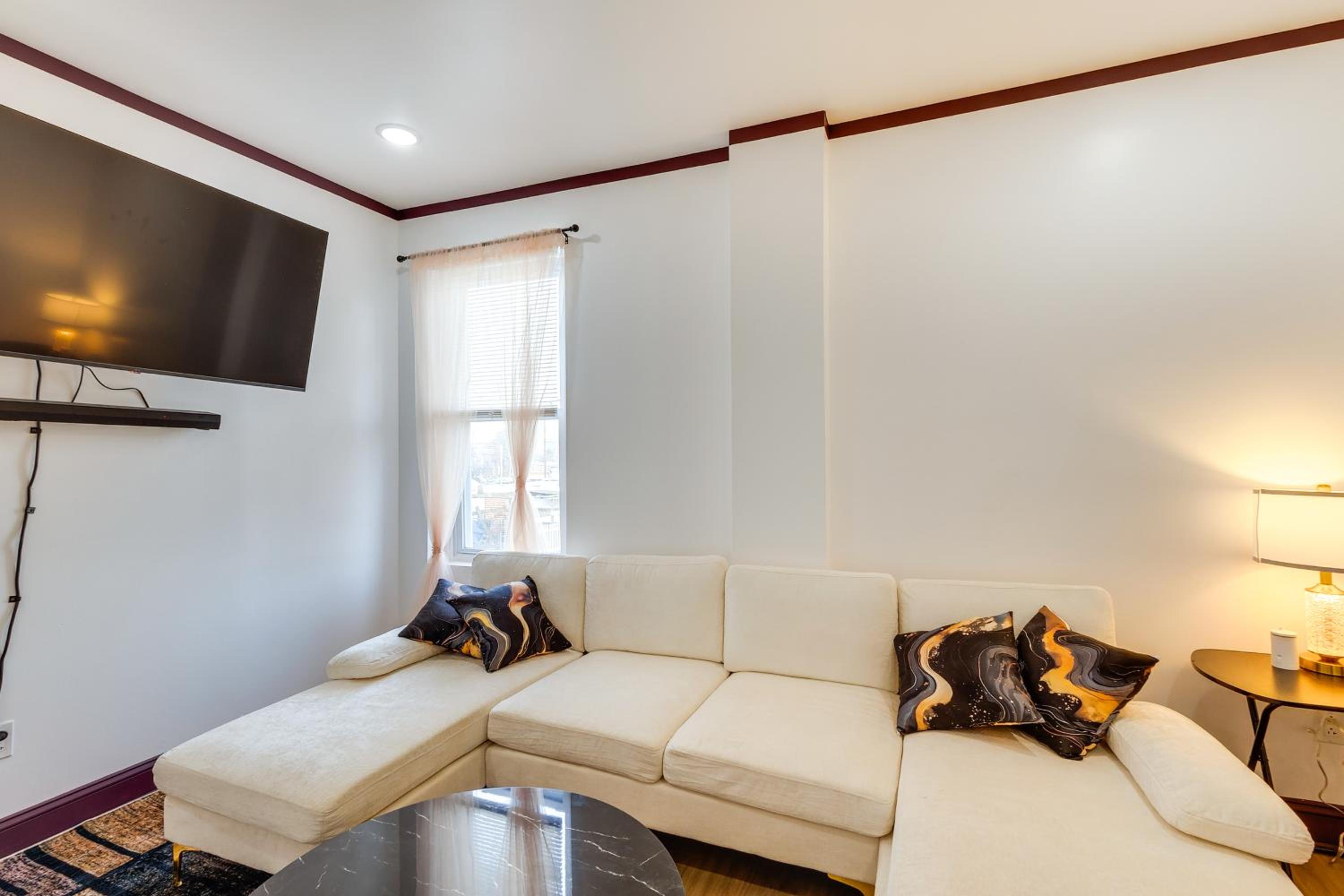 7 Mi to World Cup Matches! Charming Philly Apt