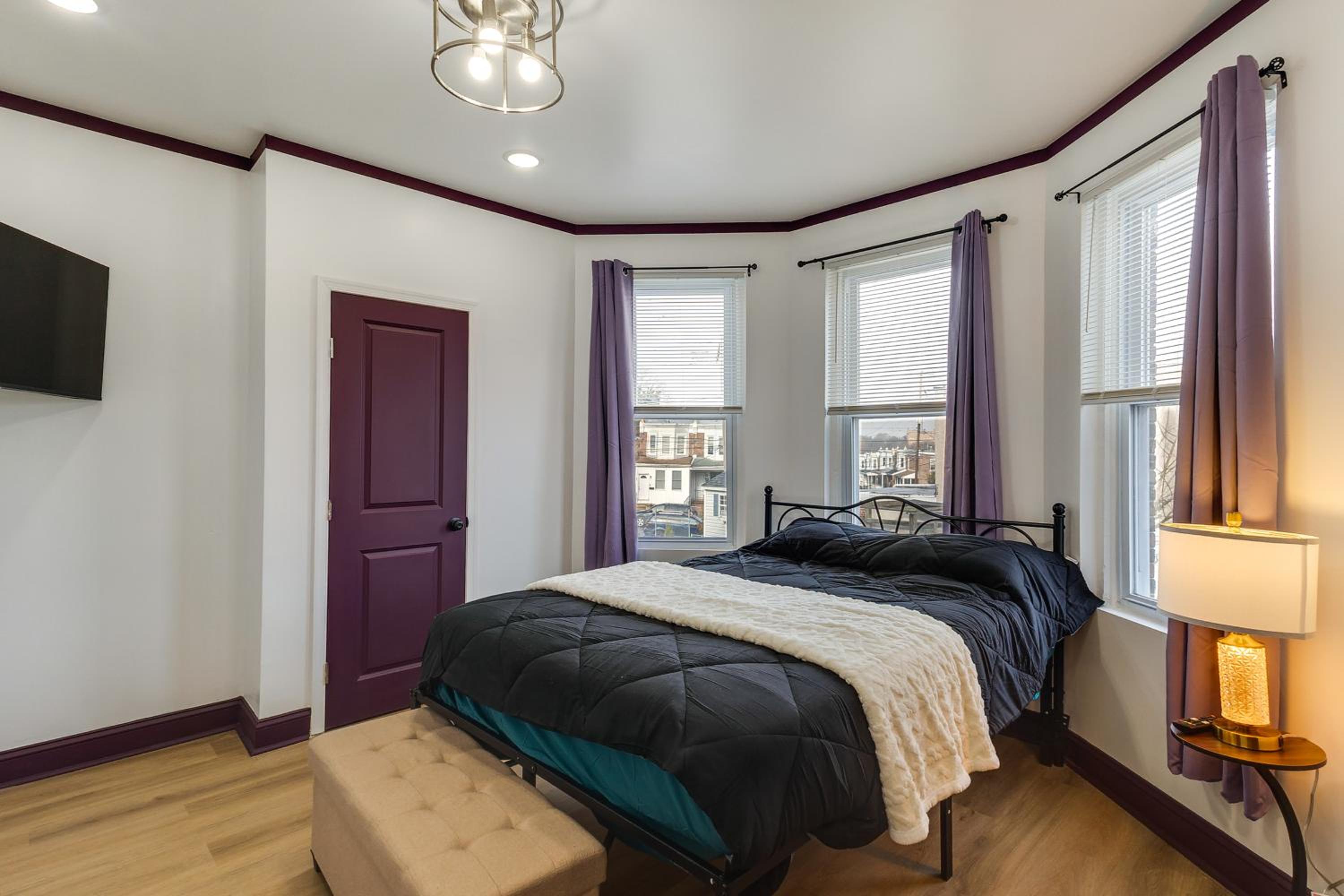 7 Mi to World Cup Matches! Charming Philly Apt