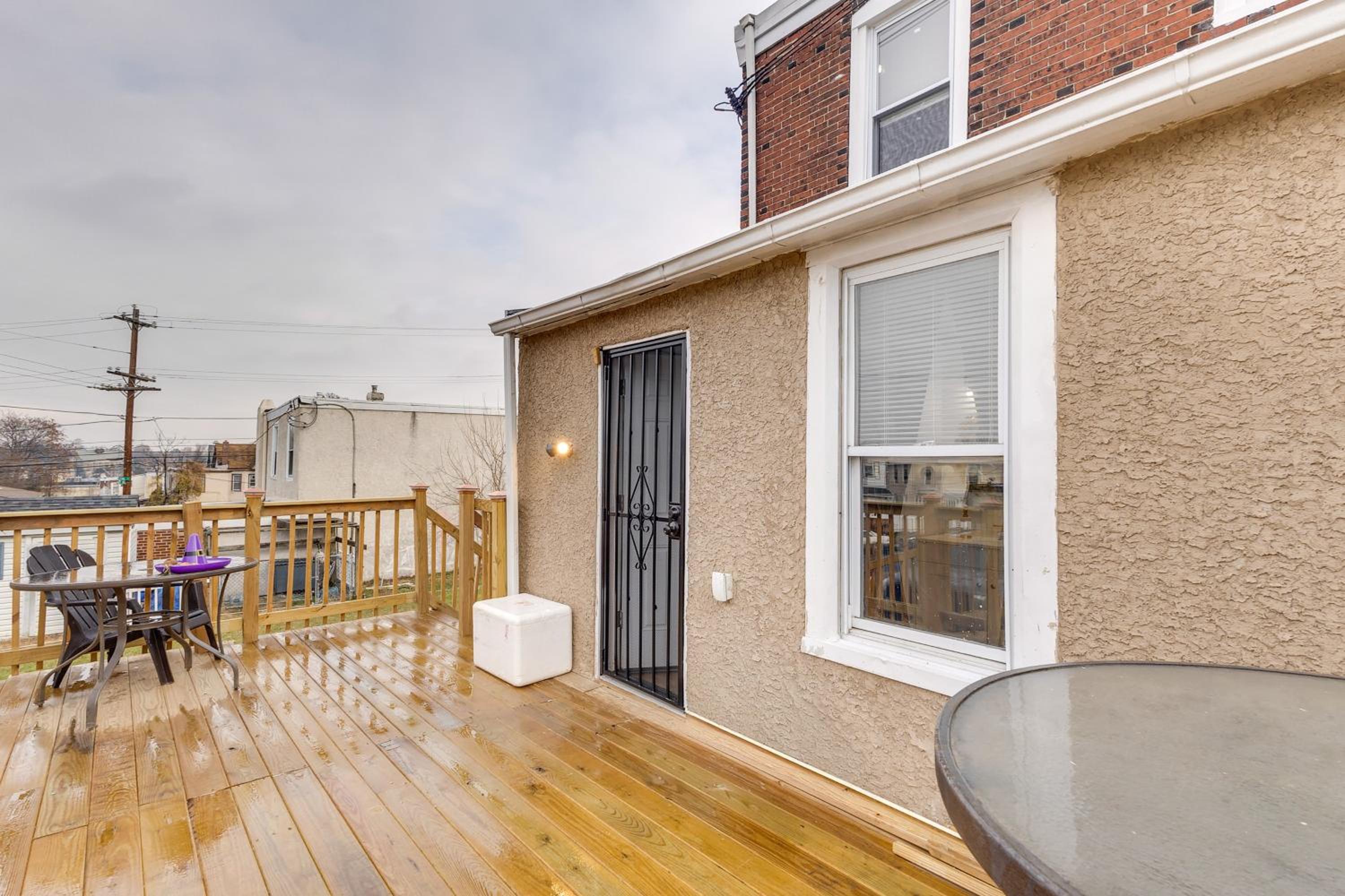 7 Mi to World Cup Matches! Charming Philly Apt