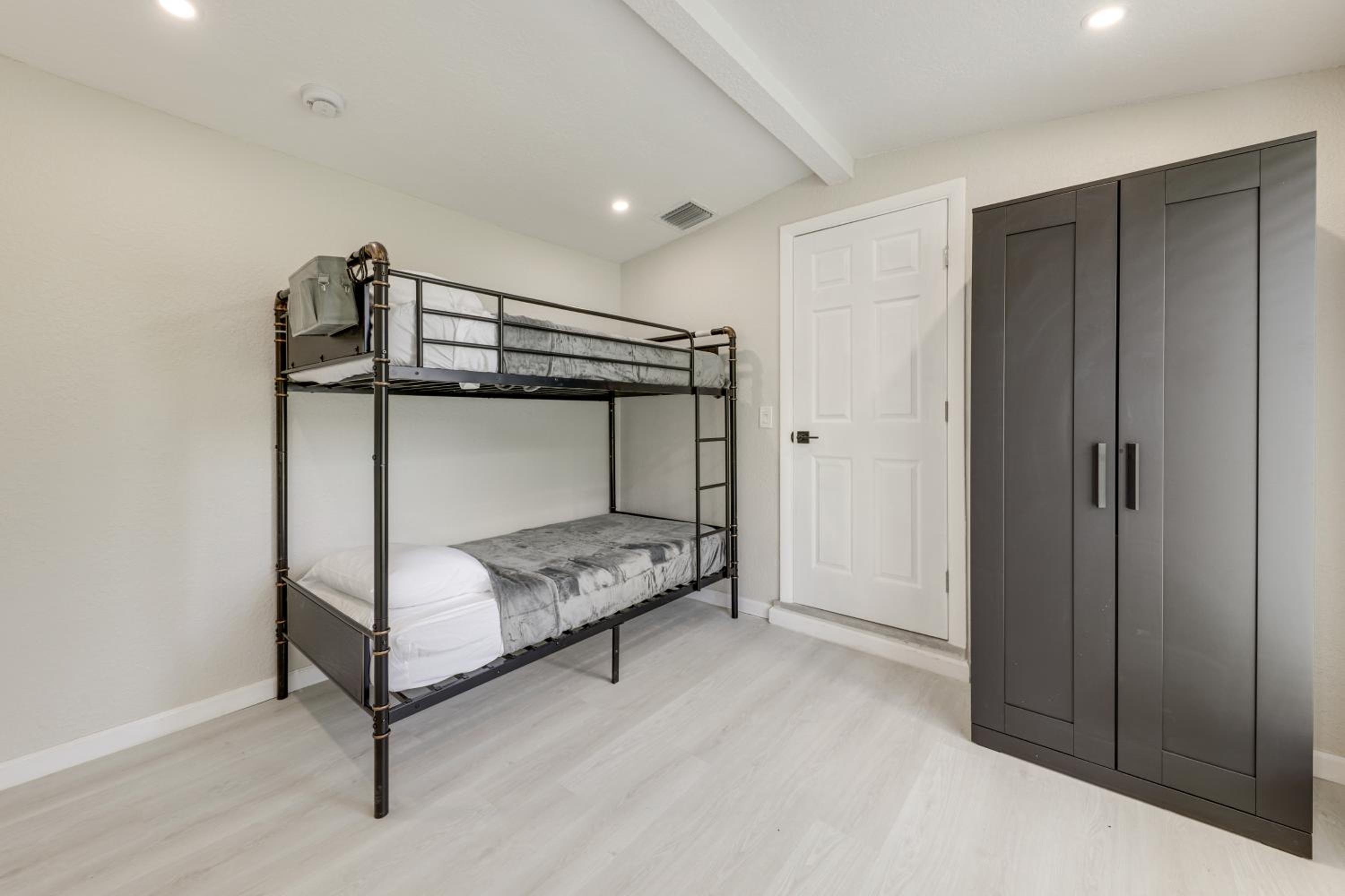 Flexible Family Living! Modern Pompano Beach Home