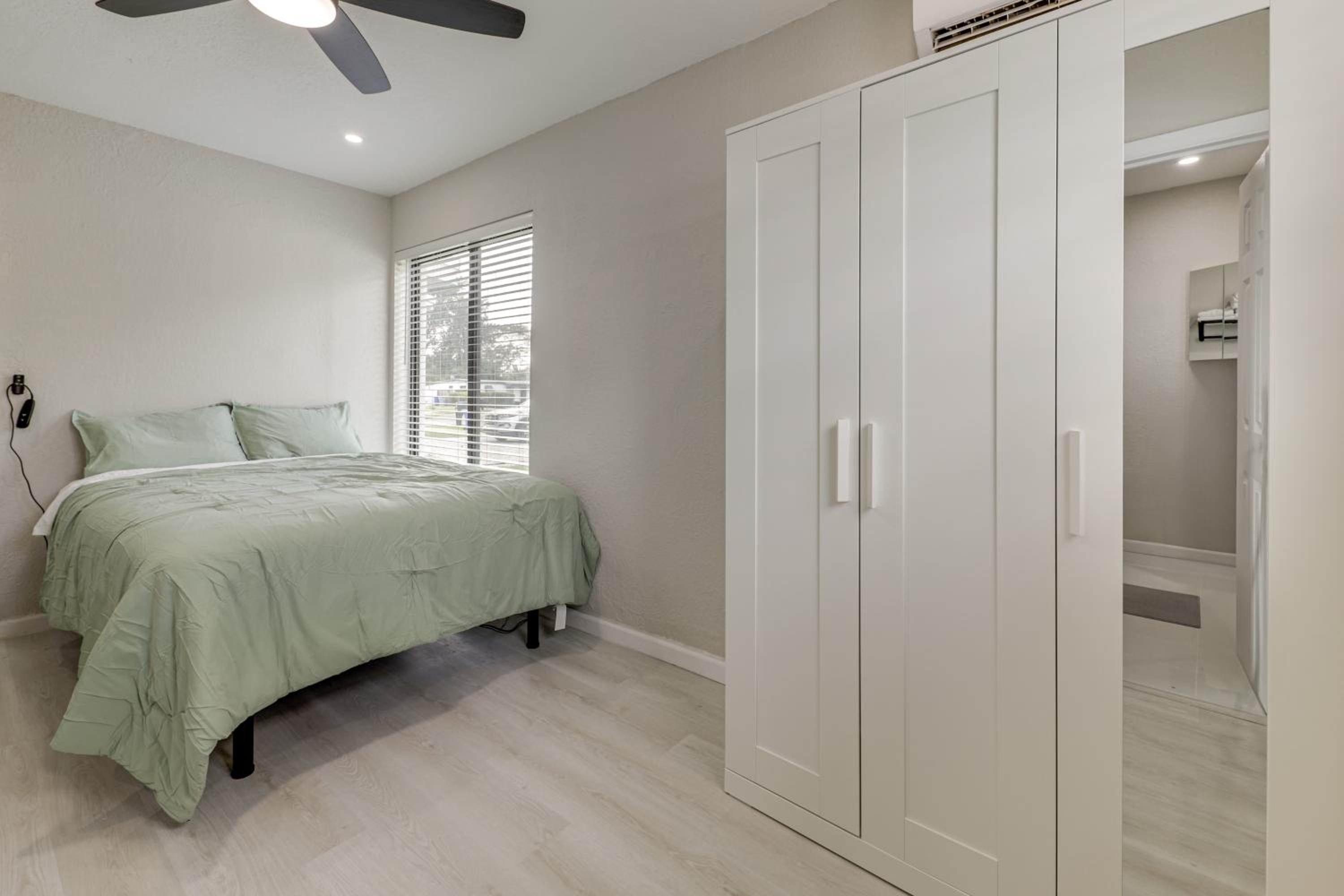 Flexible Family Living! Modern Pompano Beach Home