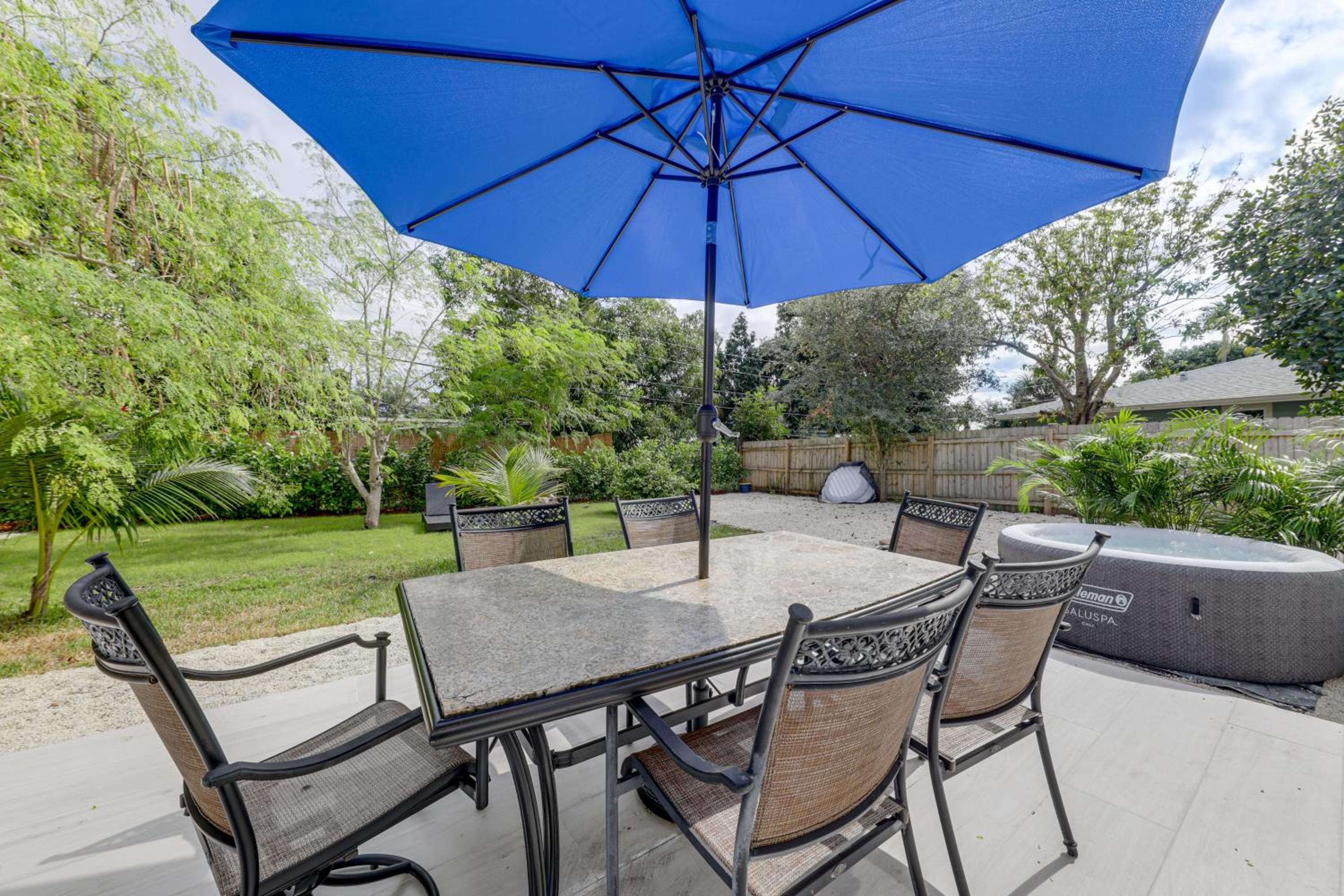 Flexible Family Living! Modern Pompano Beach Home