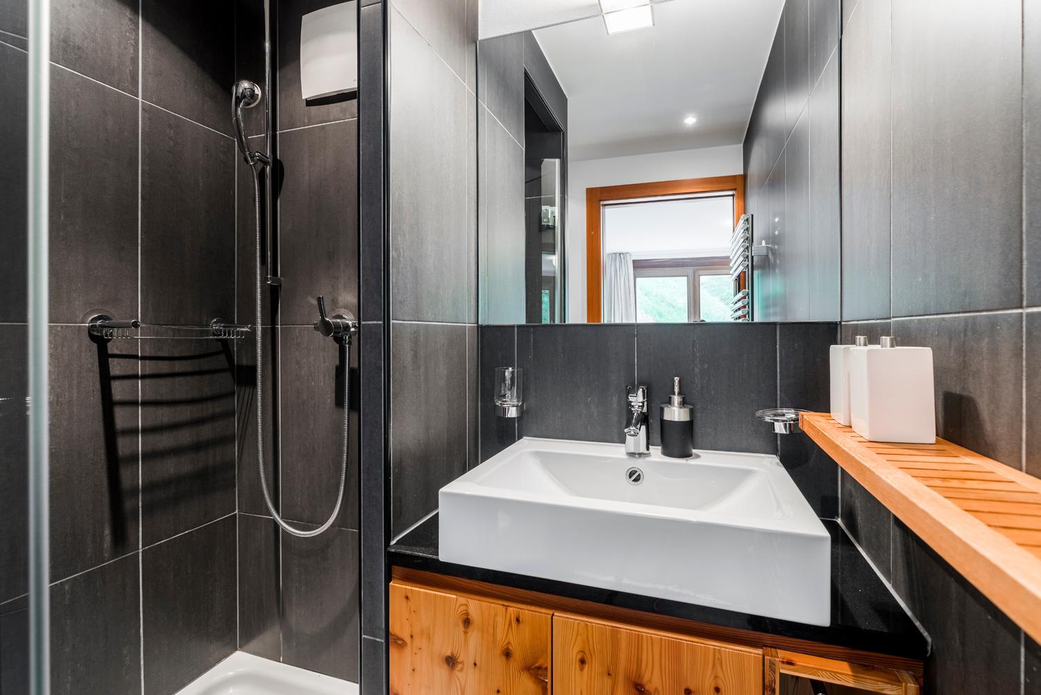 Ari Resort Apartments