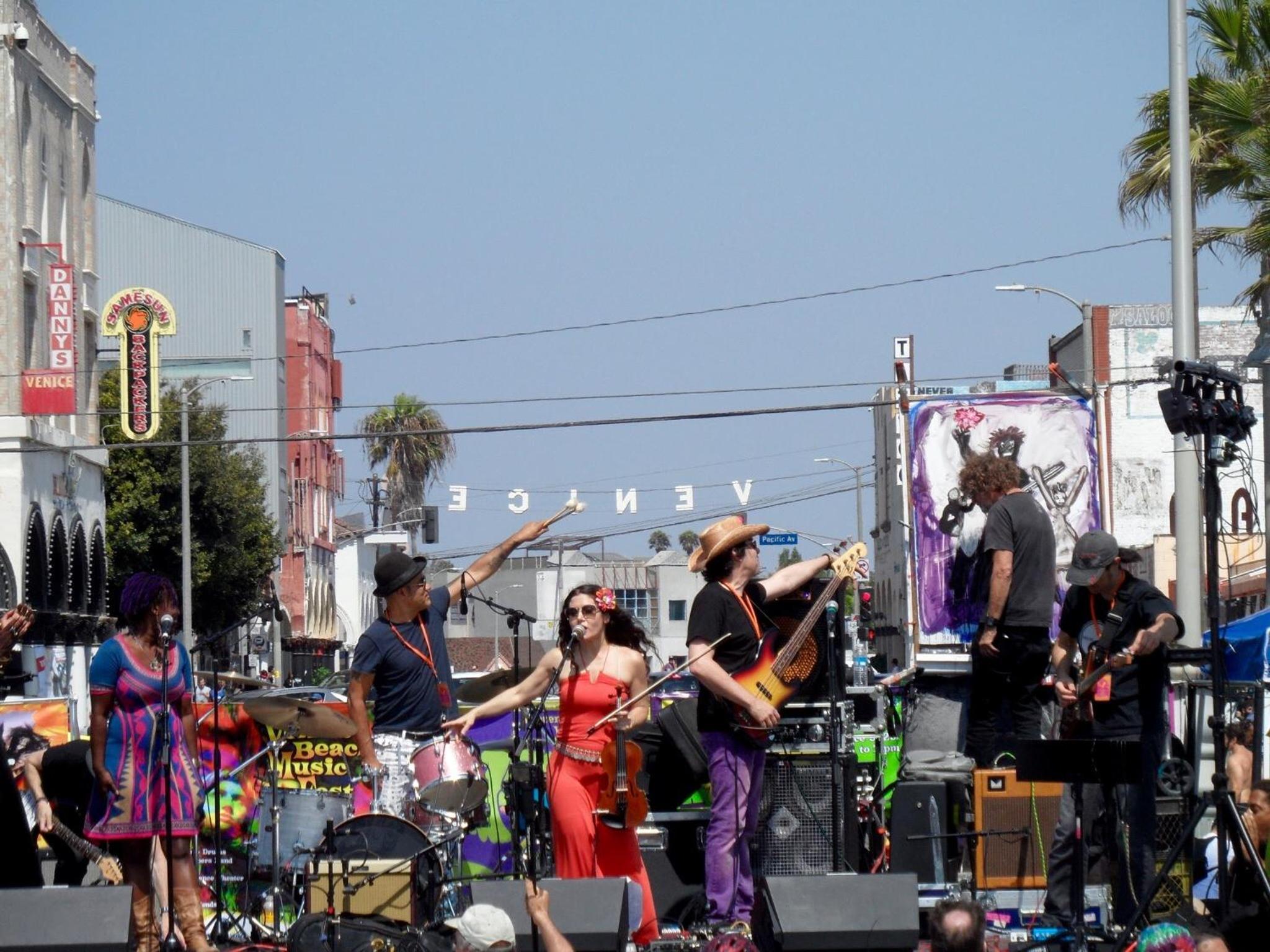 Venice Beach Hostel