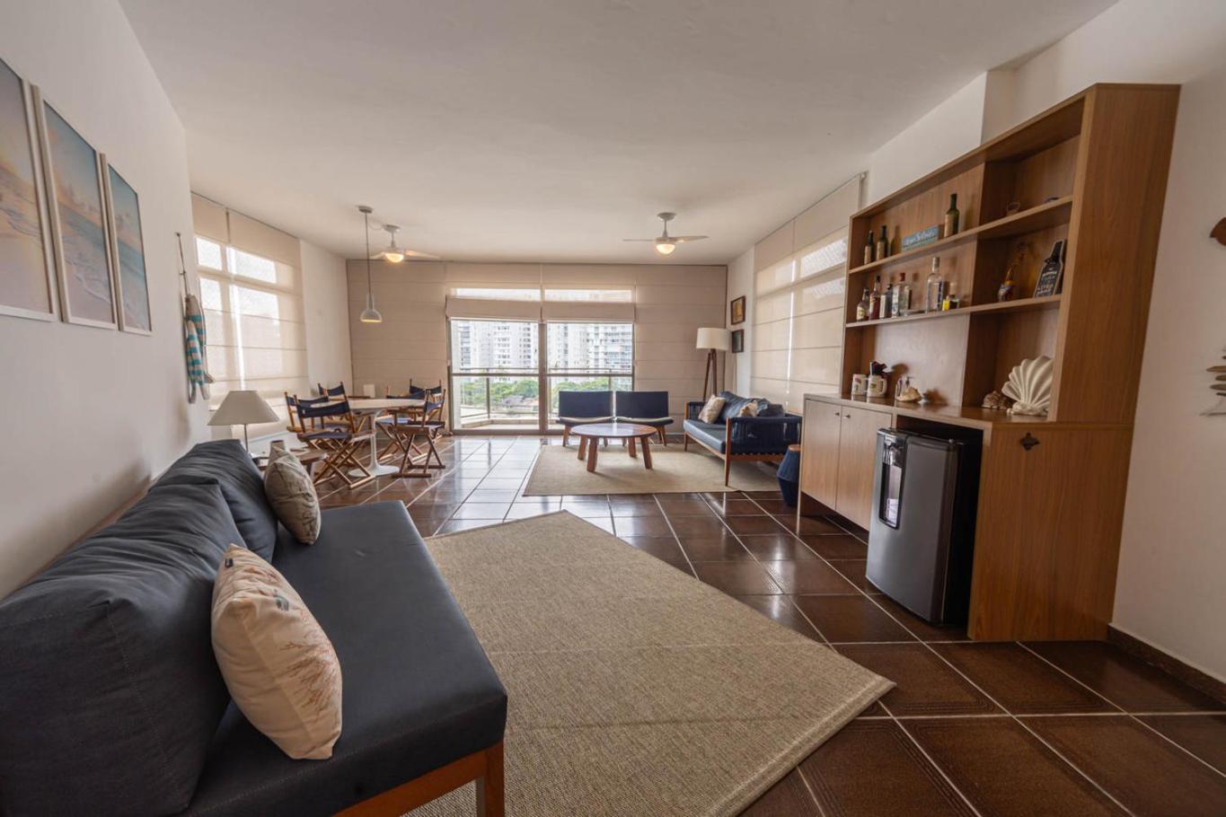 Apto Pet Friendly Beira Mar com Vista e Garagem