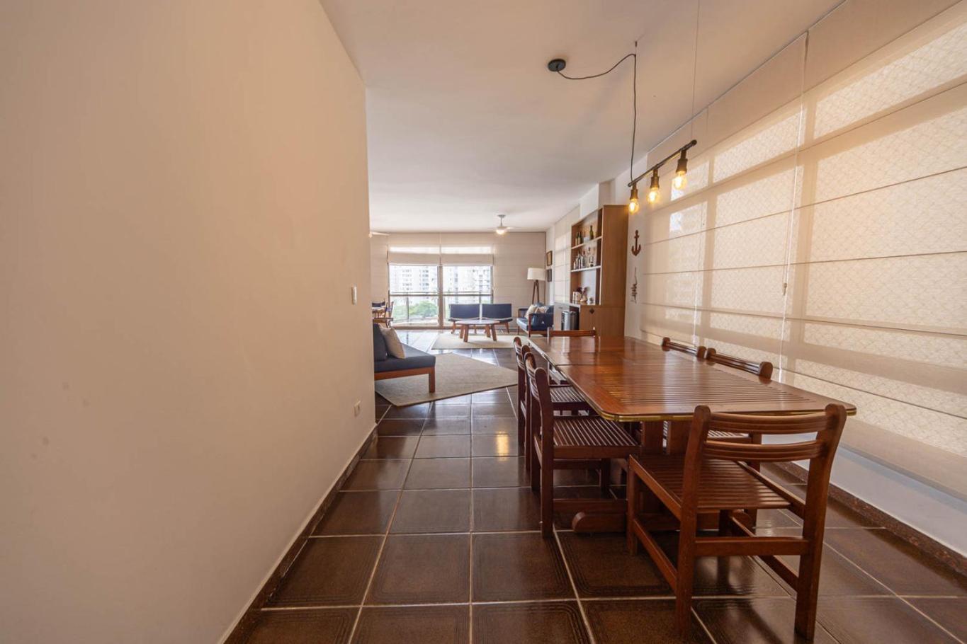 Apto Pet Friendly Beira Mar com Vista e Garagem