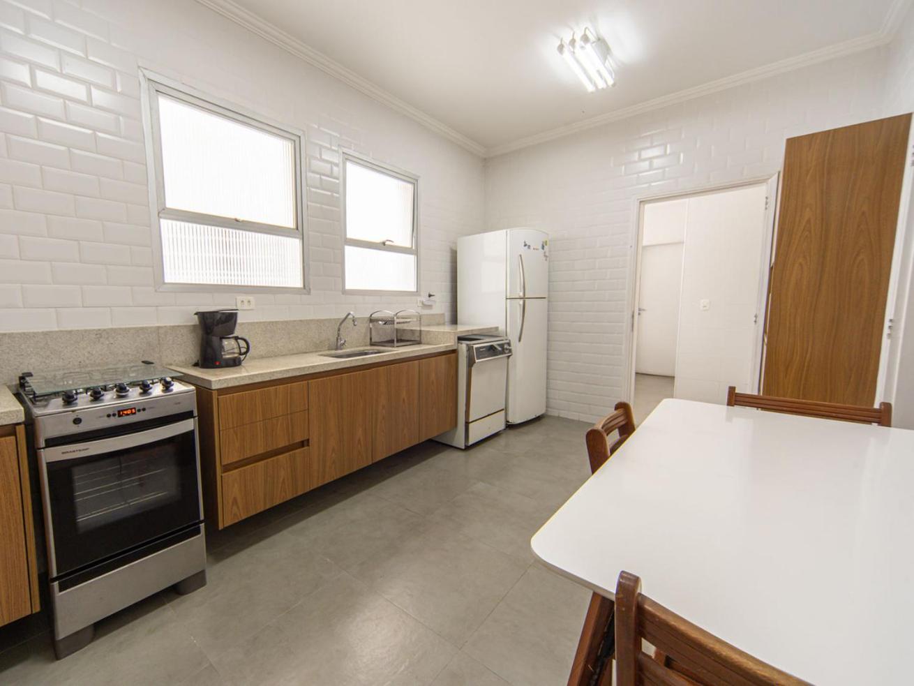 Apto Pet Friendly Beira Mar com Vista e Garagem