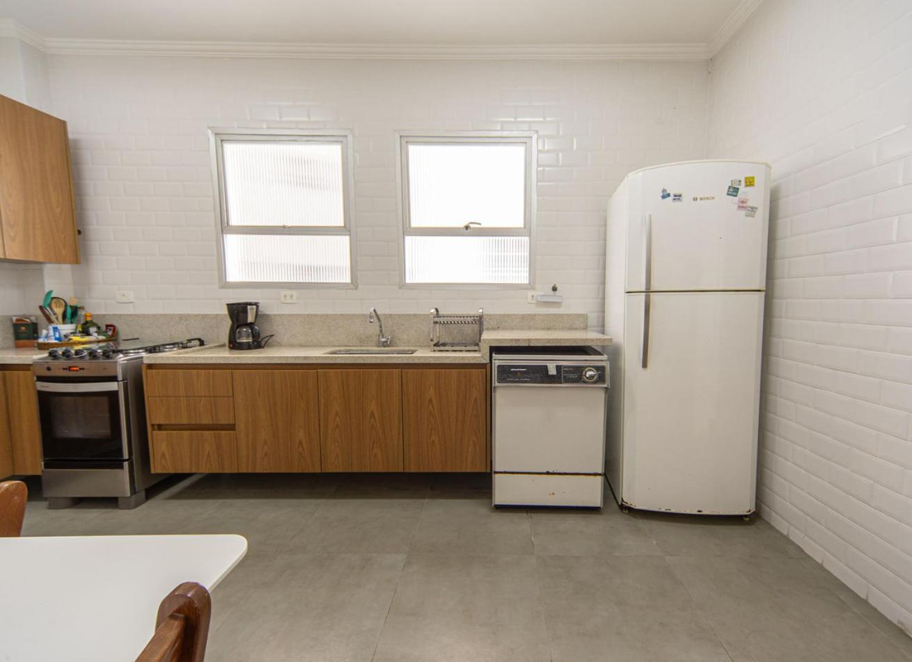 Apto Pet Friendly Beira Mar com Vista e Garagem
