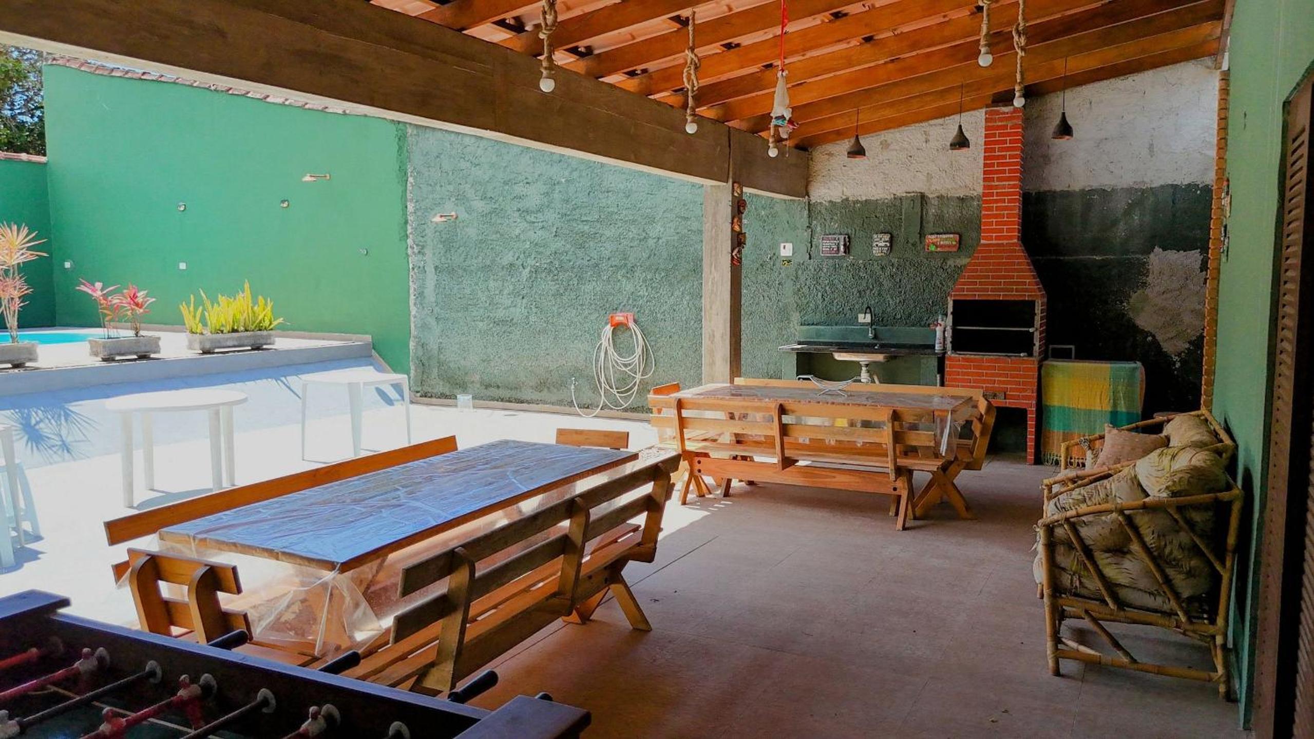 Casa a 200m da Praia com Piscina Privativa e Churrasqueira em Boraceia